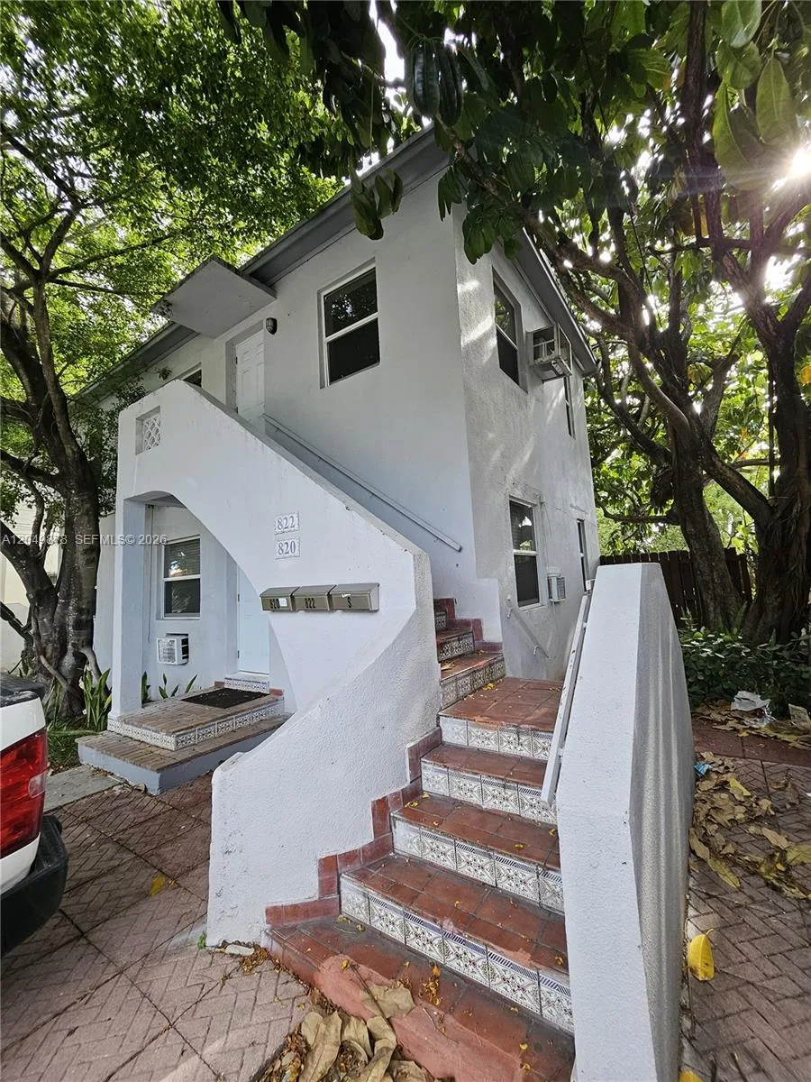 822 SW 31st Ave # 822, Miami, FL 33135
