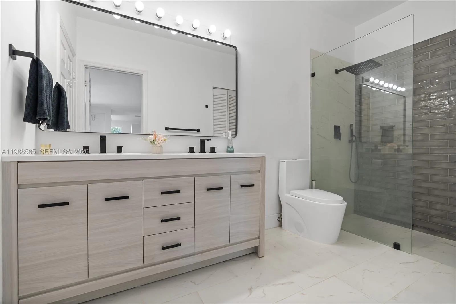 1120 Canella Ln, Hollywood, FL 33019 photo 13