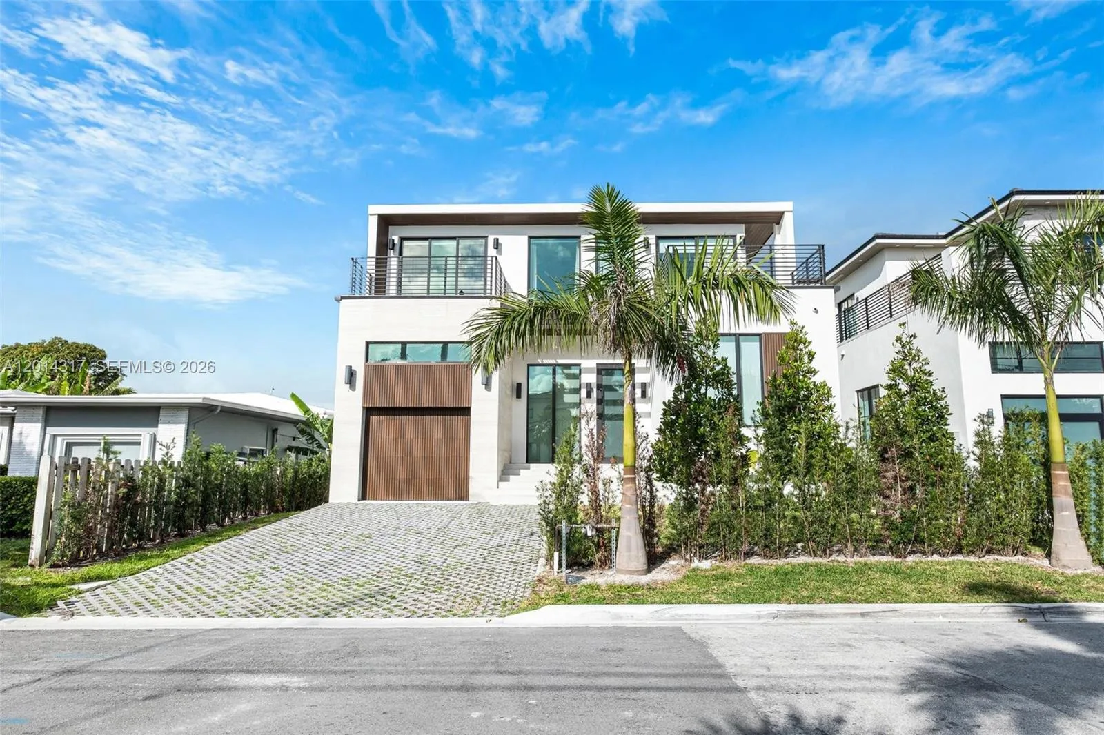 9280 Byron Ave, Surfside, FL 33154 photo 3
