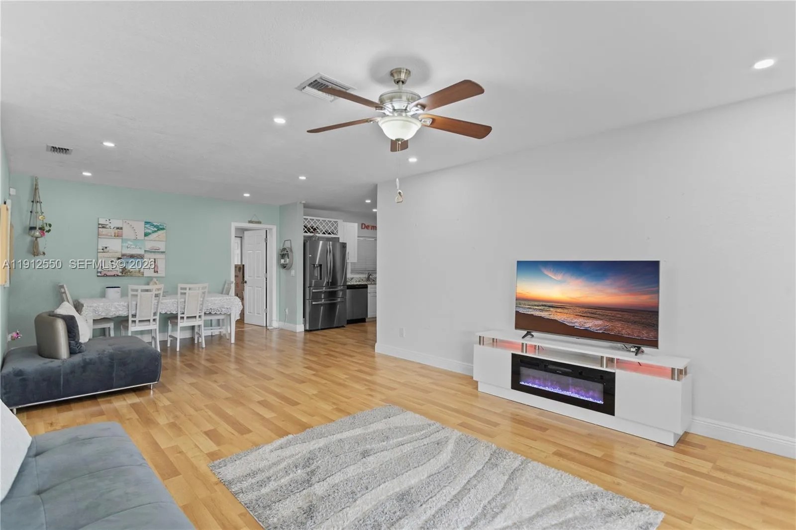 7440 Fillmore St, Hollywood, FL 33024 photo 12
