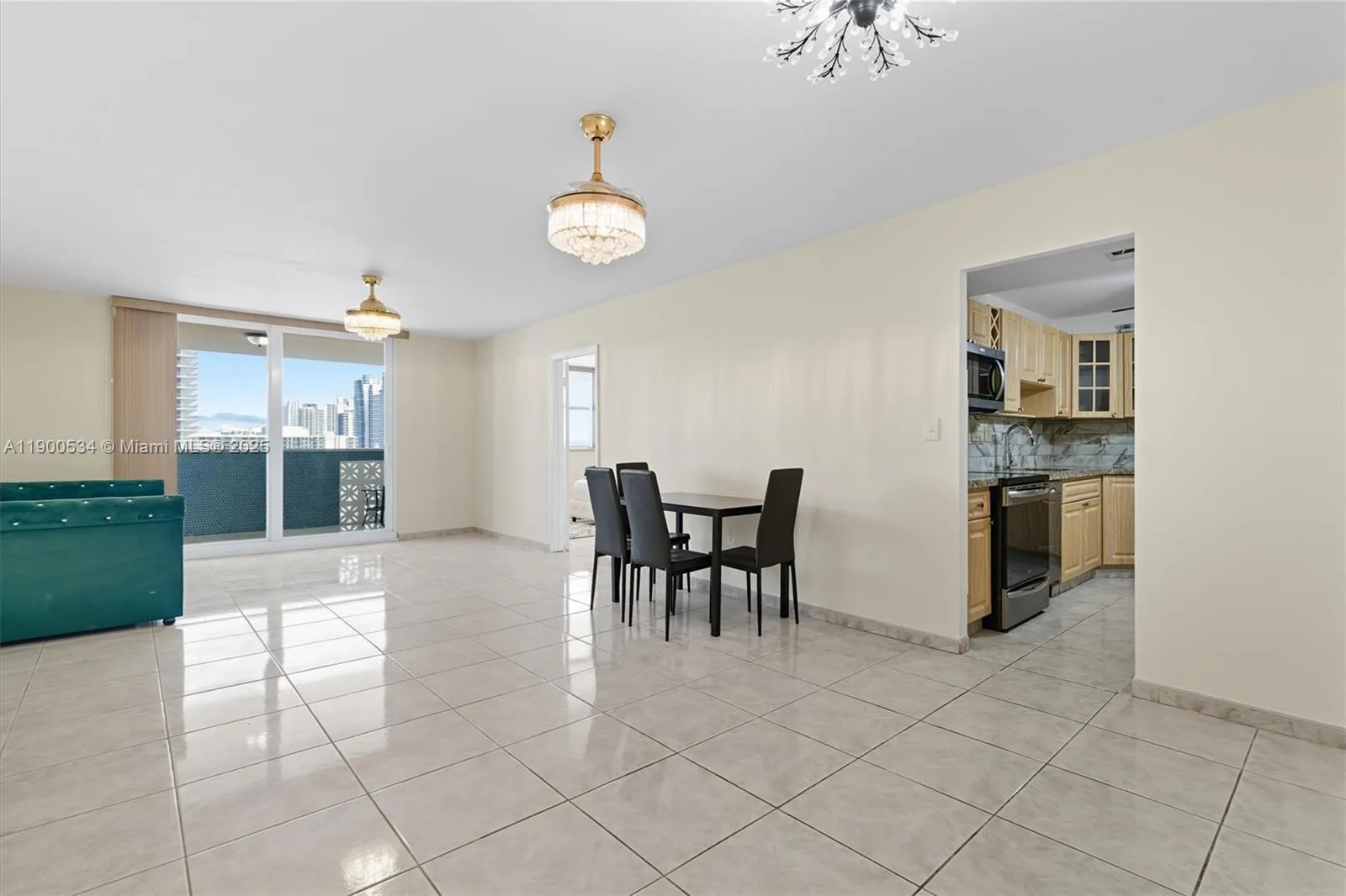 1833 S Ocean Dr # 1809, Hallandale Beach, FL 33009 photo 10