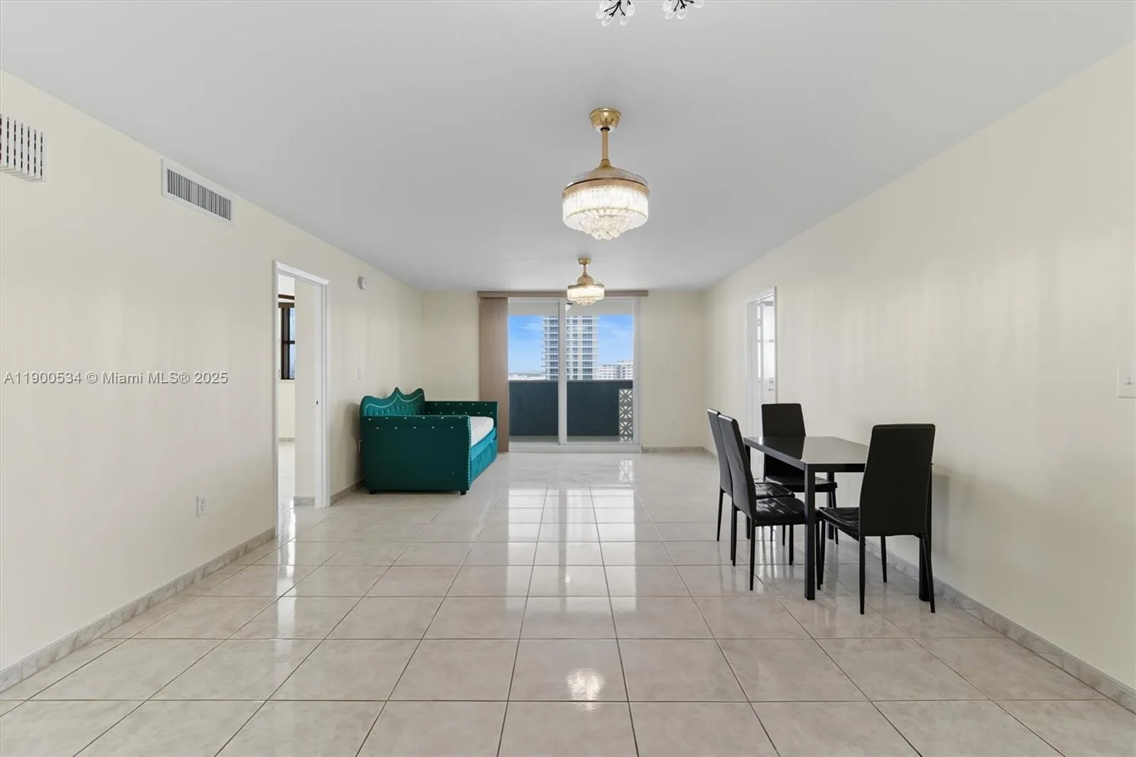 1833 S Ocean Dr # 1809, Hallandale Beach, FL 33009 photo 5