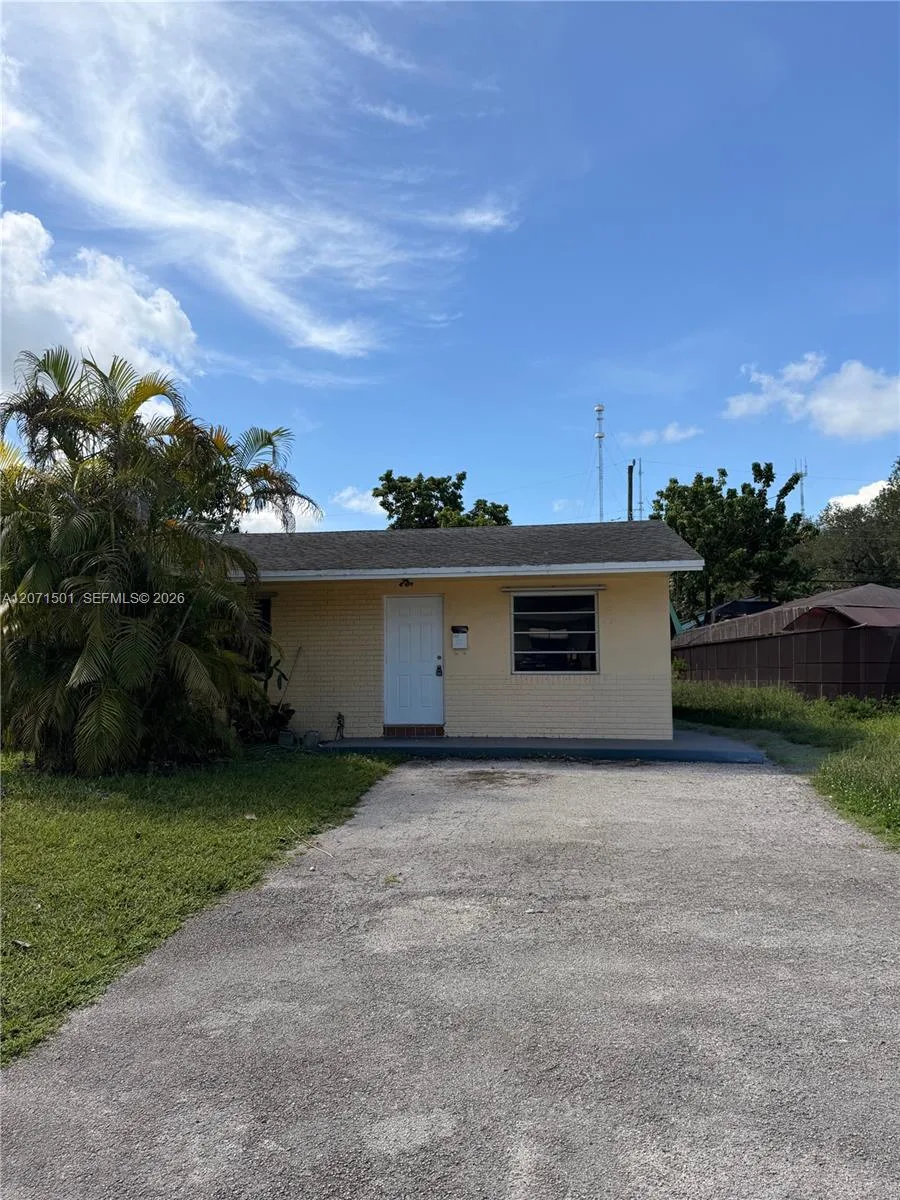6050 SW 34th St # 1, Miramar, FL 33023