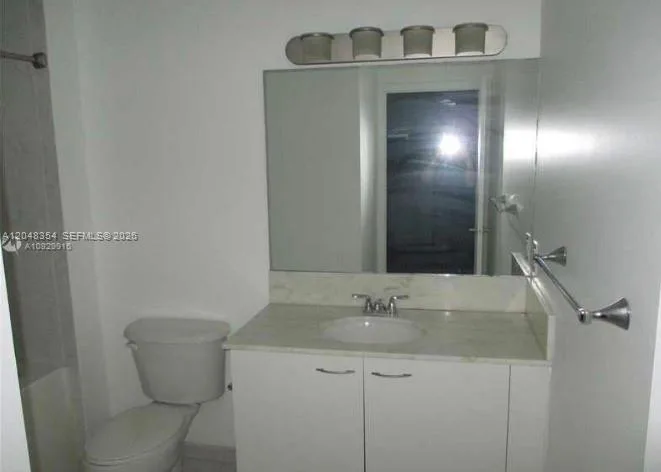 133 NE 2nd Ave # 1103, Miami, FL 33132 photo 9