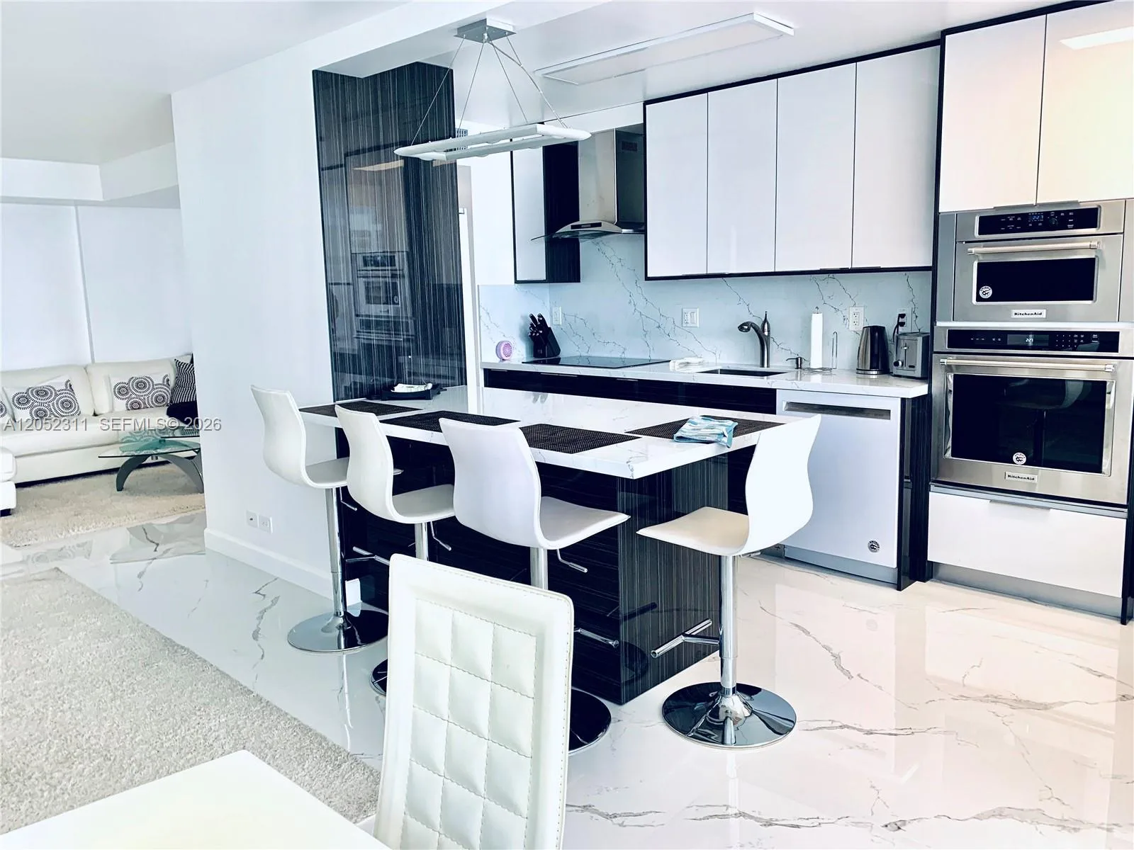 251 174th St # 602, Sunny Isles Beach, FL 33160 — zdjęcie 3