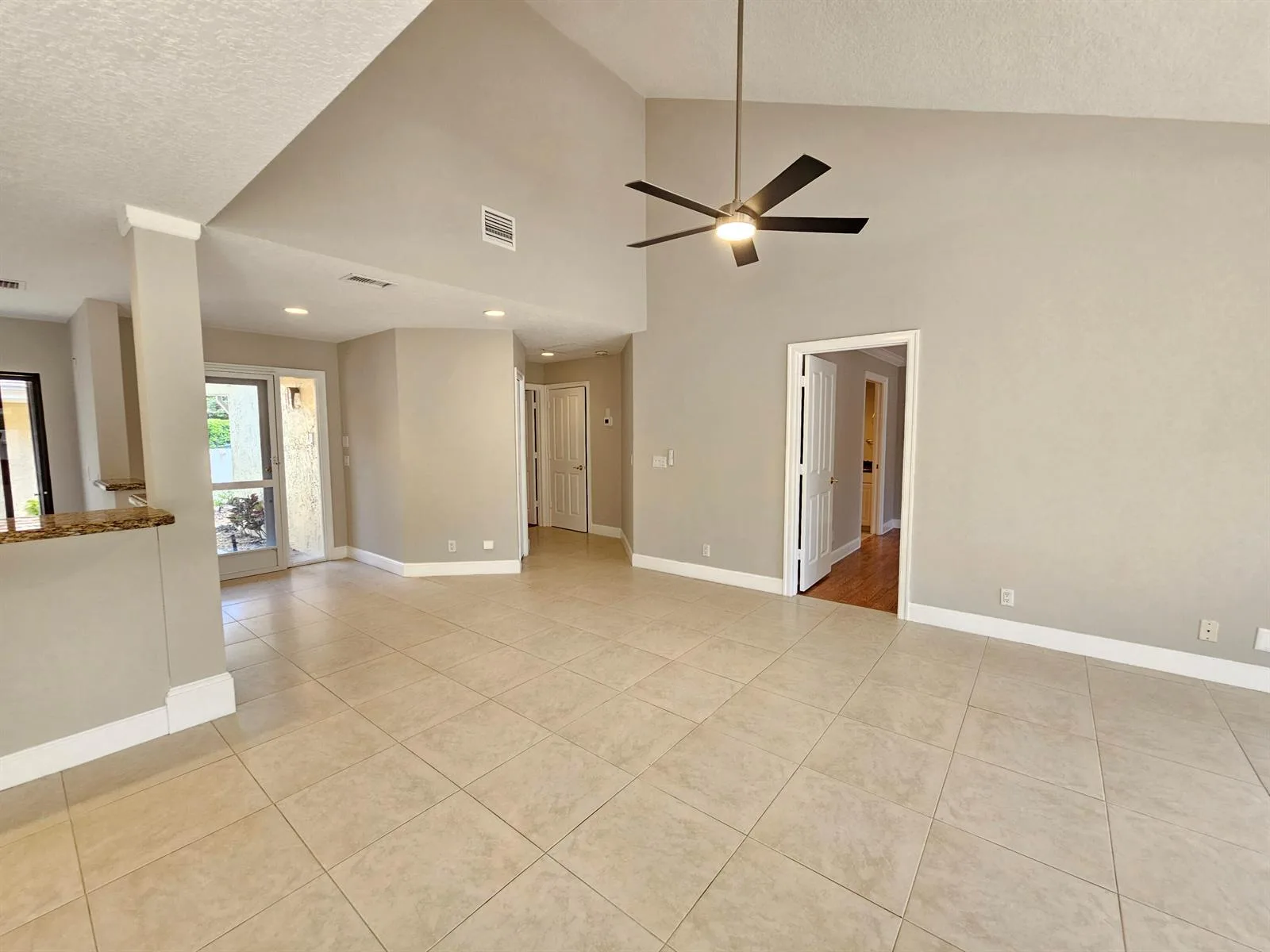 17200 Fownes Crescent, Jupiter, FL 33477 photo 9