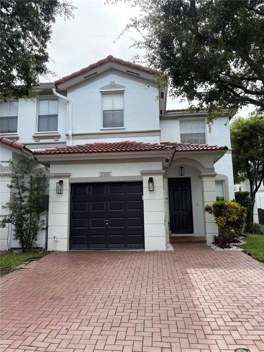 8108 NW 108th Ct, Doral, FL 33178
