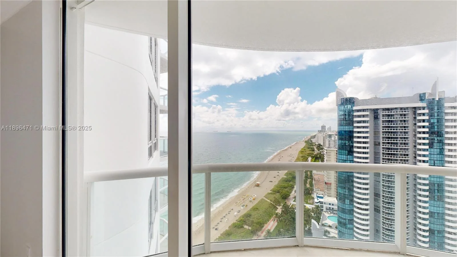 6365 Collins Ave # 2904, Miami Beach, FL 33141