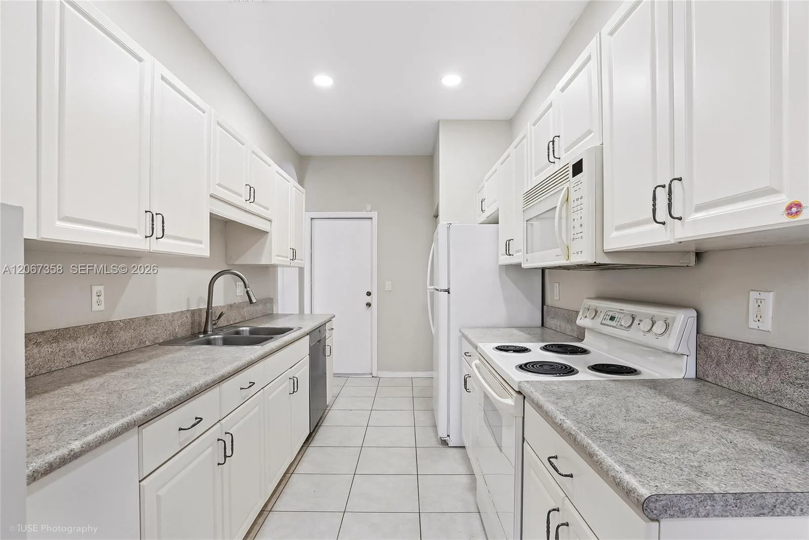 112 Wakulla Springs Way, Royal Palm Beach, FL 33411 photo 7