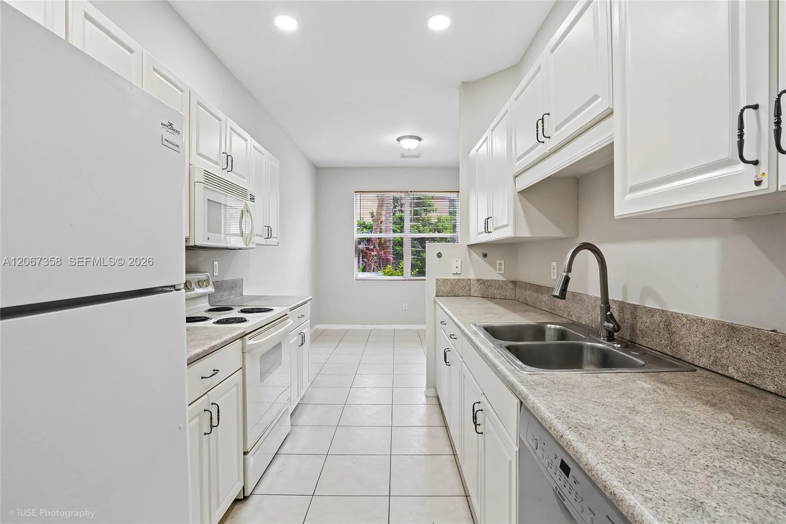 112 Wakulla Springs Way, Royal Palm Beach, FL 33411 photo 8