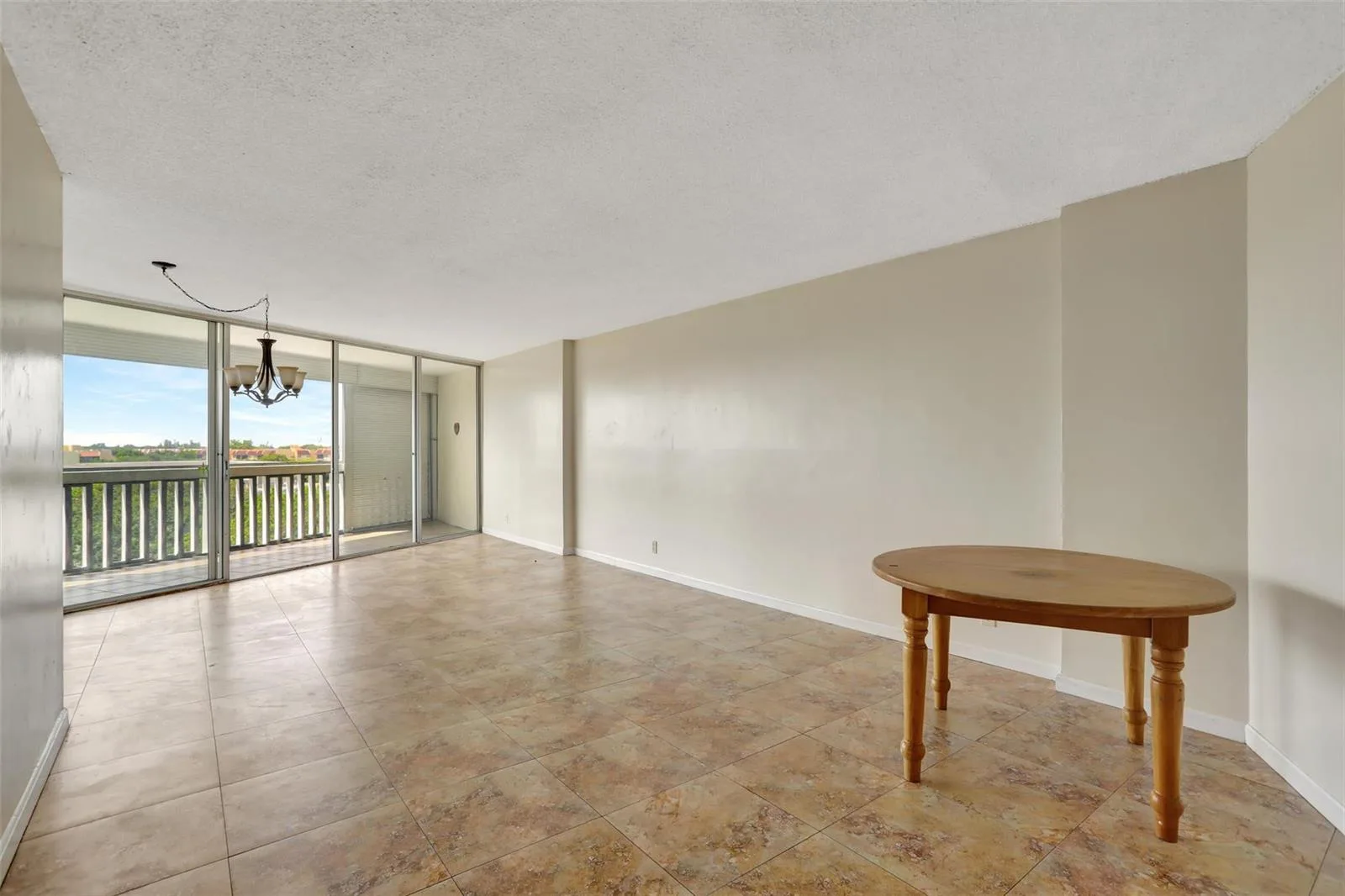 6921 Environ Boulevard # 6o, Lauderhill, FL 33319 photo 3