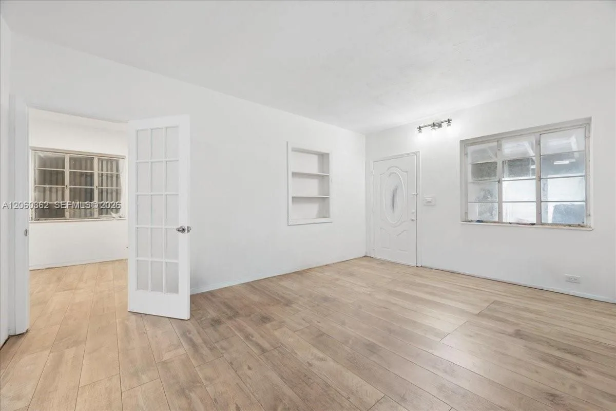 2750 SW 26th St # MAIN, Miami, FL 33133 photo 9