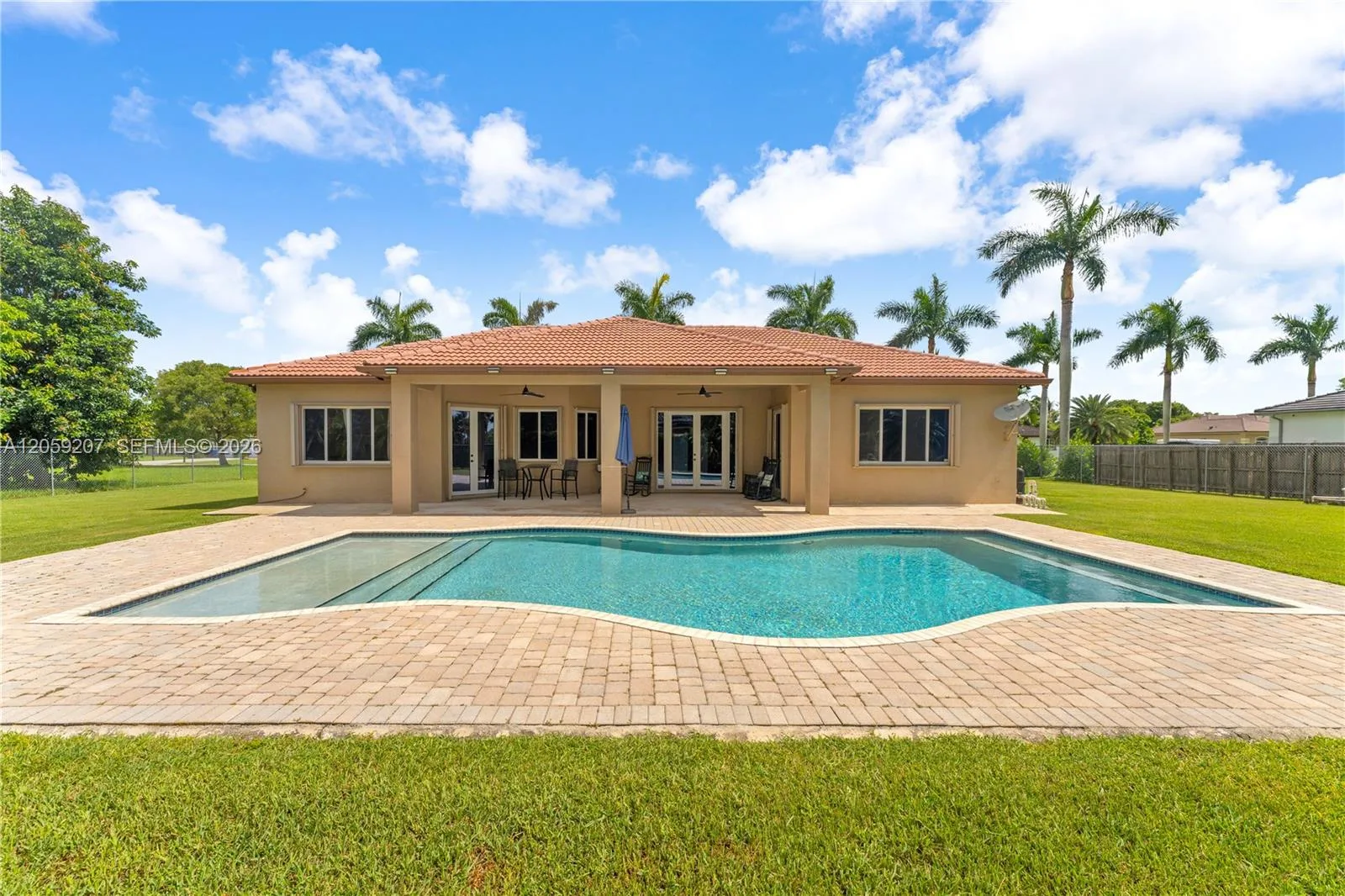 20464 SW 325th St, Homestead, FL 33030 photo 4