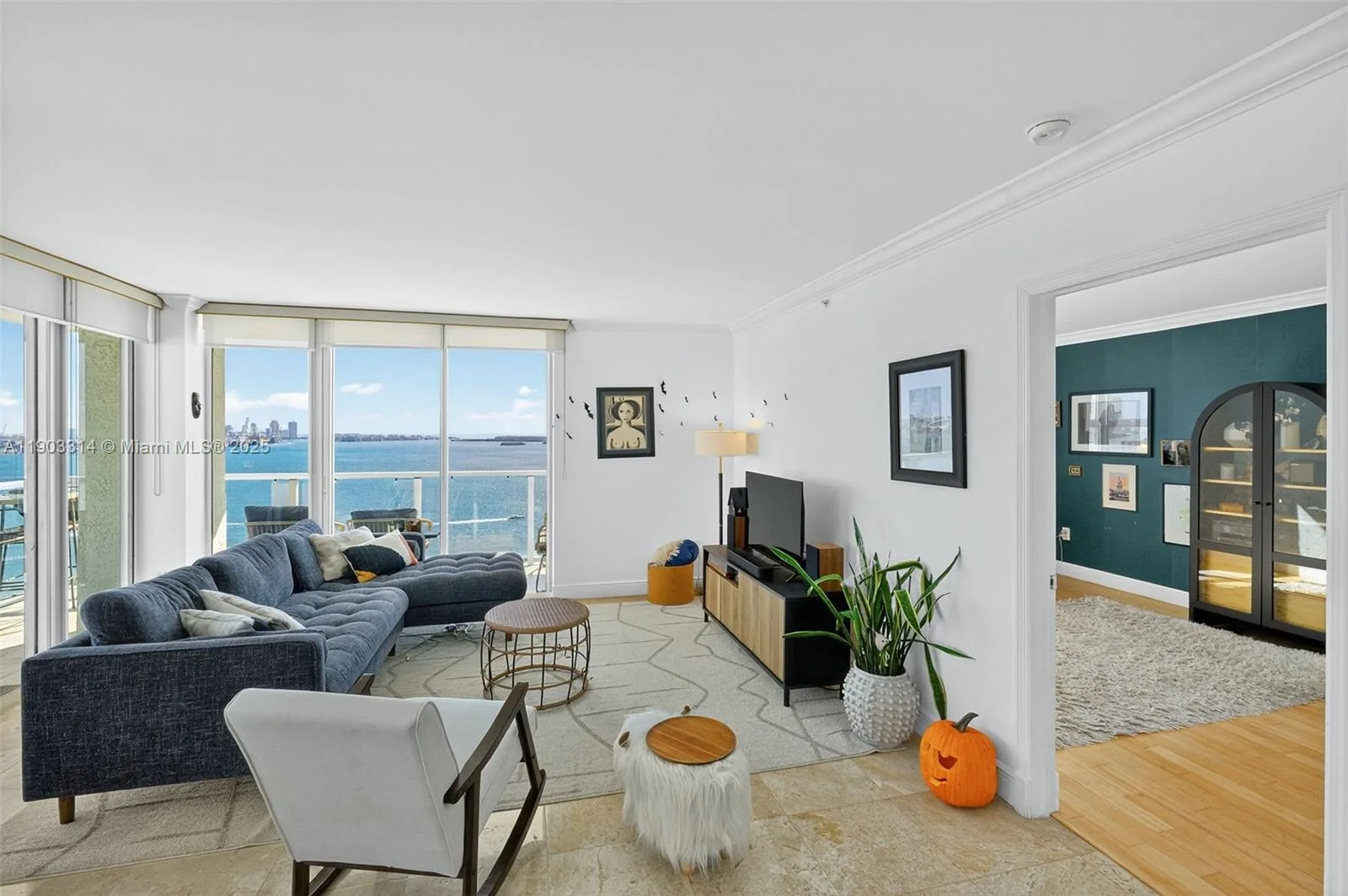 1155 Brickell Bay Dr # 2210, Miami, FL 33131 photo 7