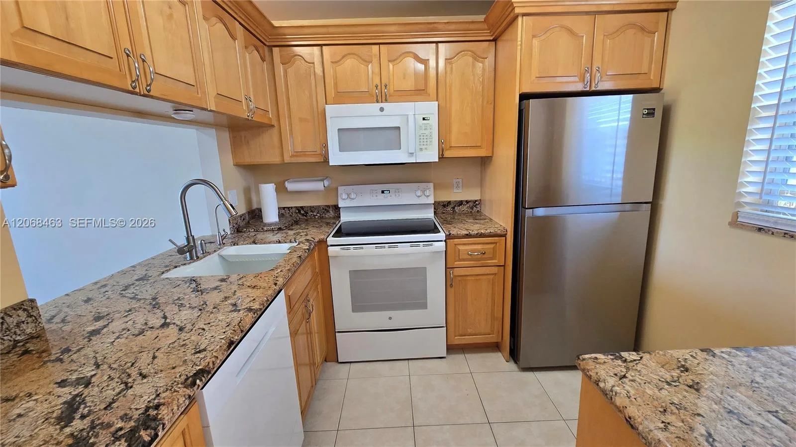 9230 Lagoon Pl # 310, Davie, FL 33324 photo 4