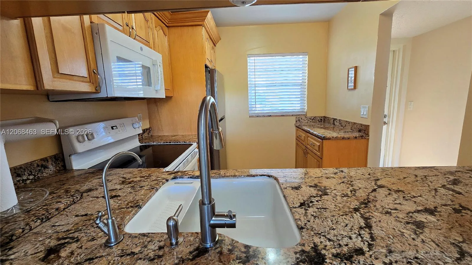 9230 Lagoon Pl # 310, Davie, FL 33324 photo 5