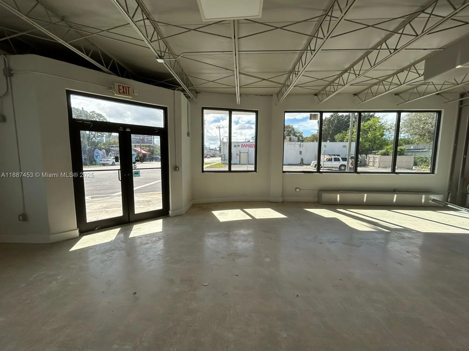 4200 NW 2nd Ave, Miami, FL 33127 photo 4