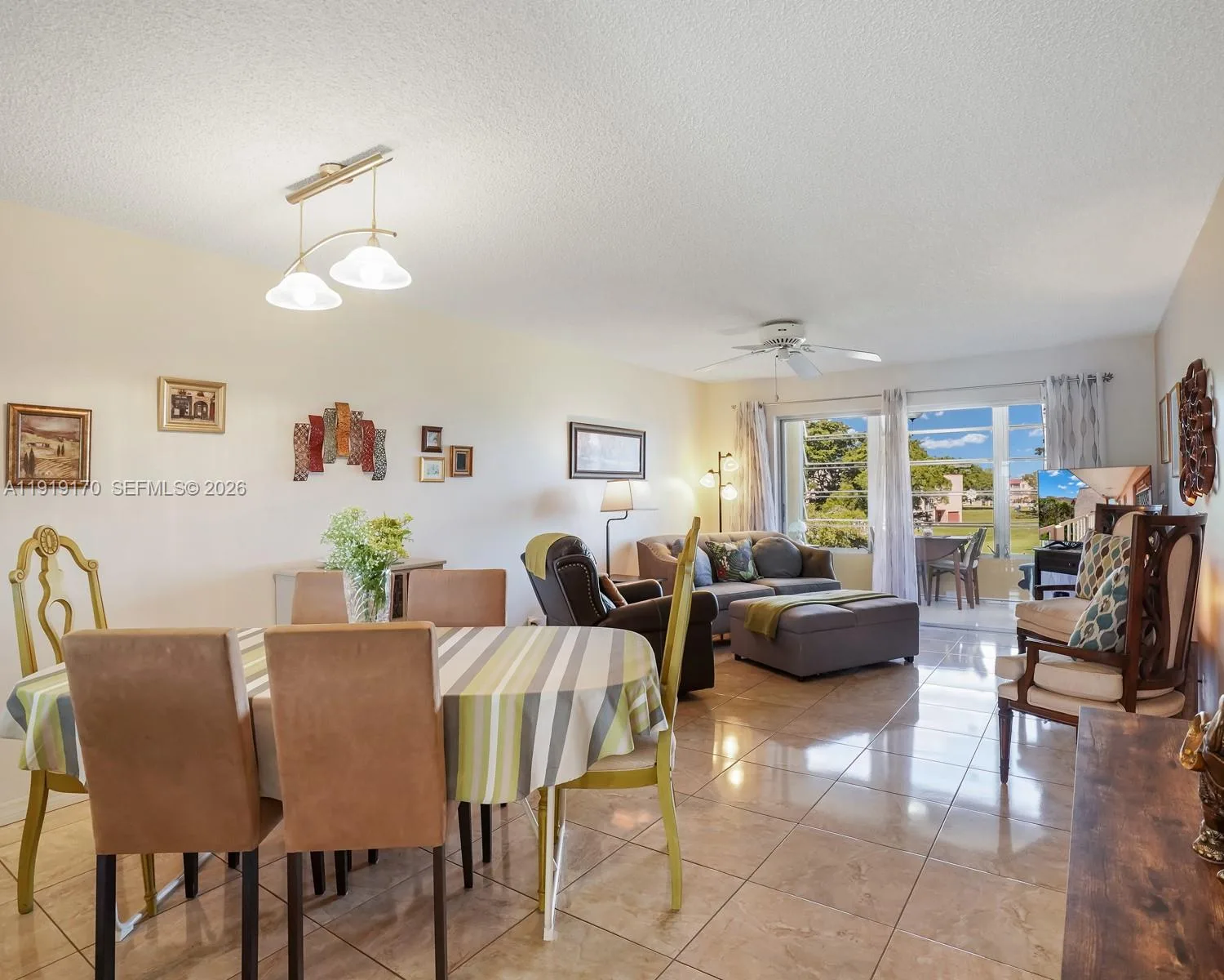 9401 Sunrise Lakes Blvd # 302, Sunrise, FL 33322 photo 2