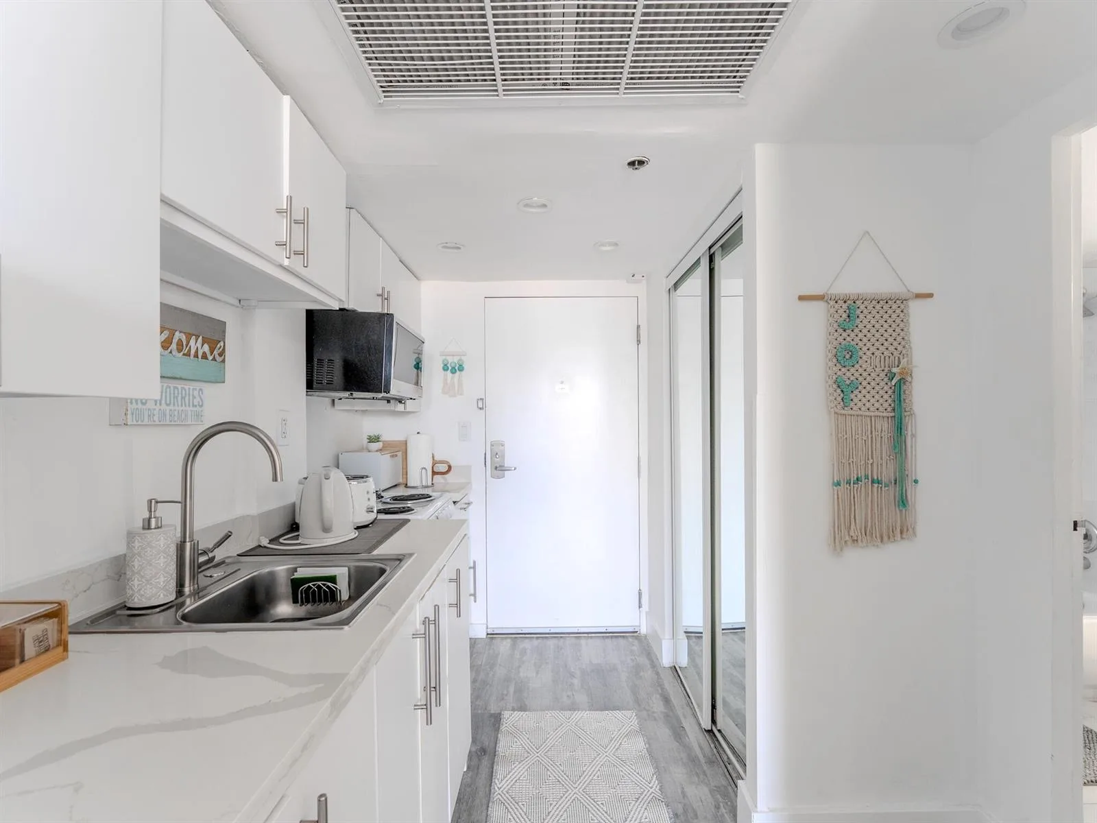 19201 Collins Avenue # 1038, Sunny Isles Beach, FL 33160 photo 10