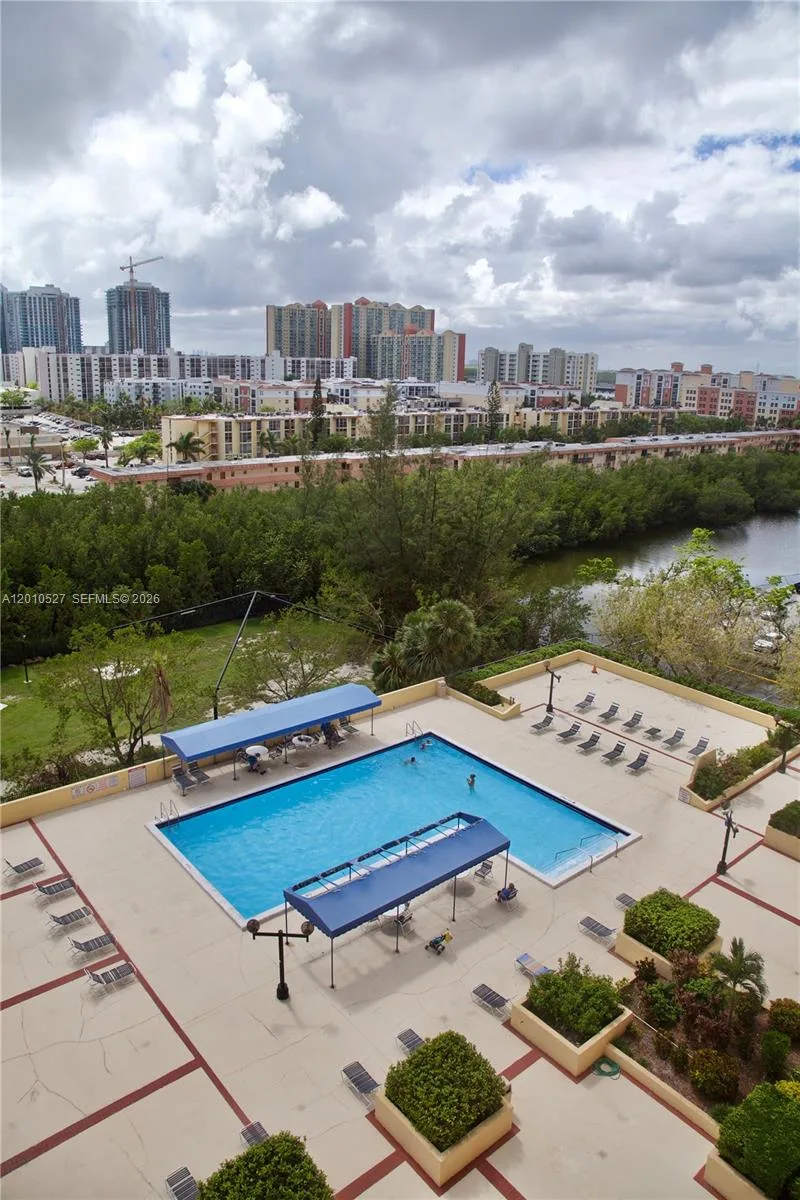 210 174th St # 1107, Sunny Isles Beach, FL 33160 photo 13