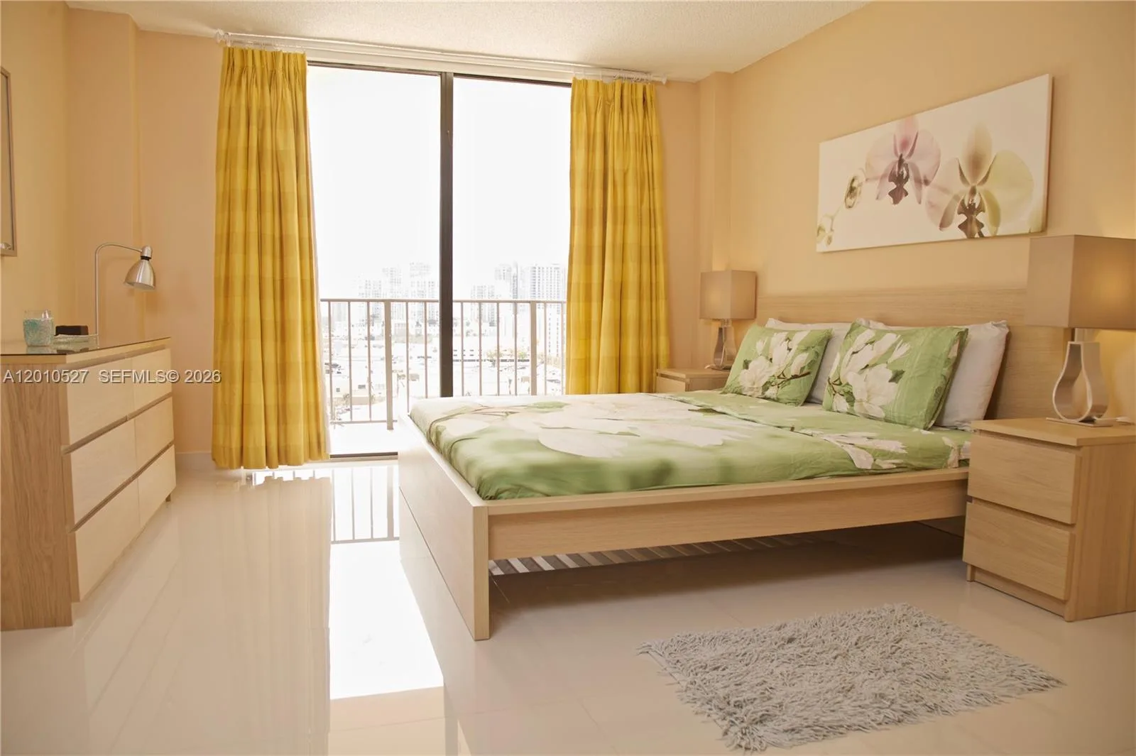 210 174th St # 1107, Sunny Isles Beach, FL 33160 photo 4