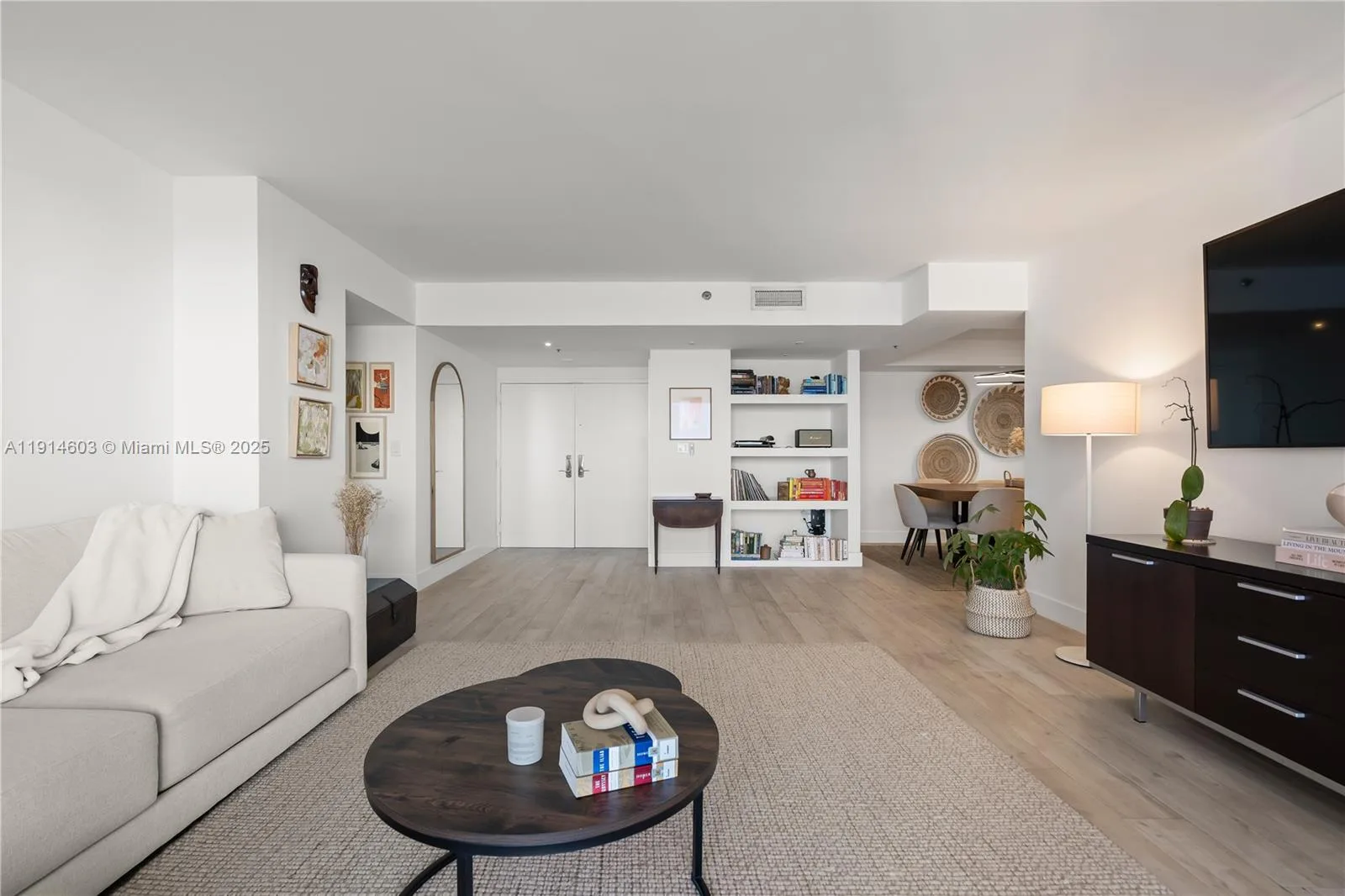 1581 Brickell Ave # 1202, Miami, FL 33129 photo 9