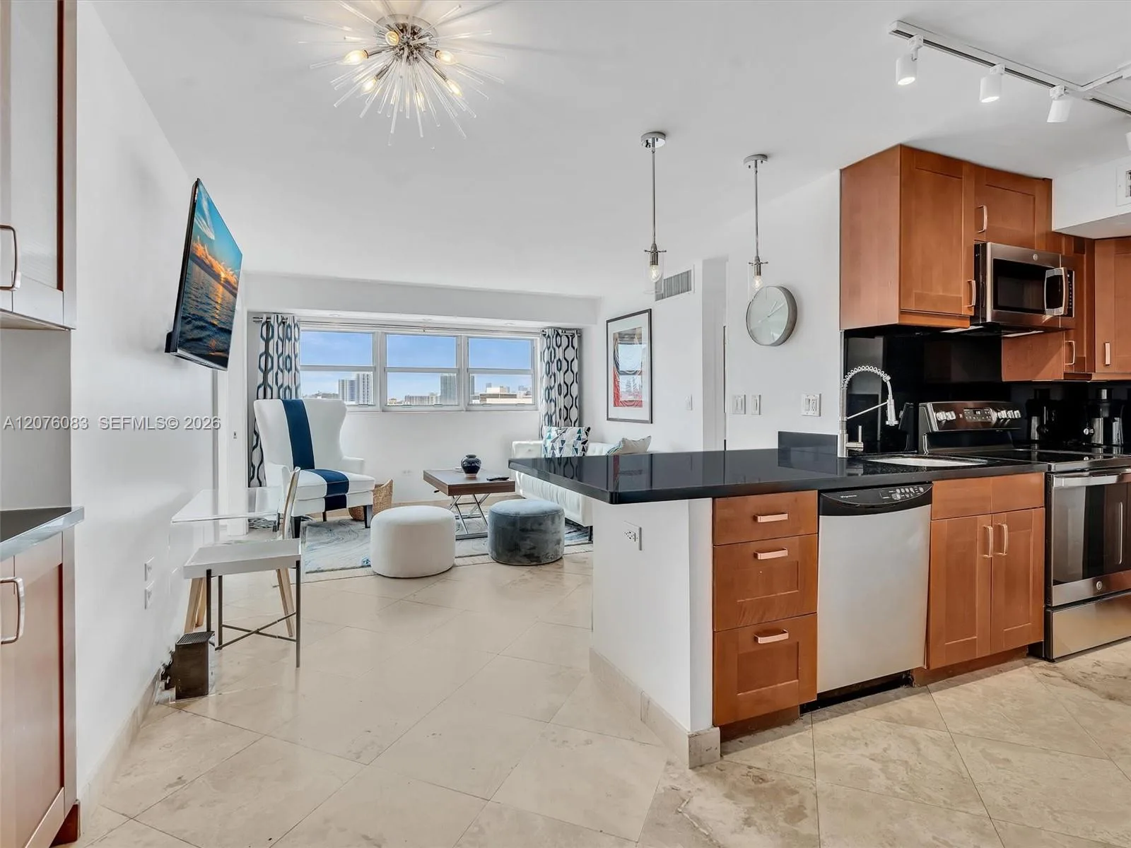 1881 Washington Ave # 10G, Miami Beach, FL 33139 photo 3