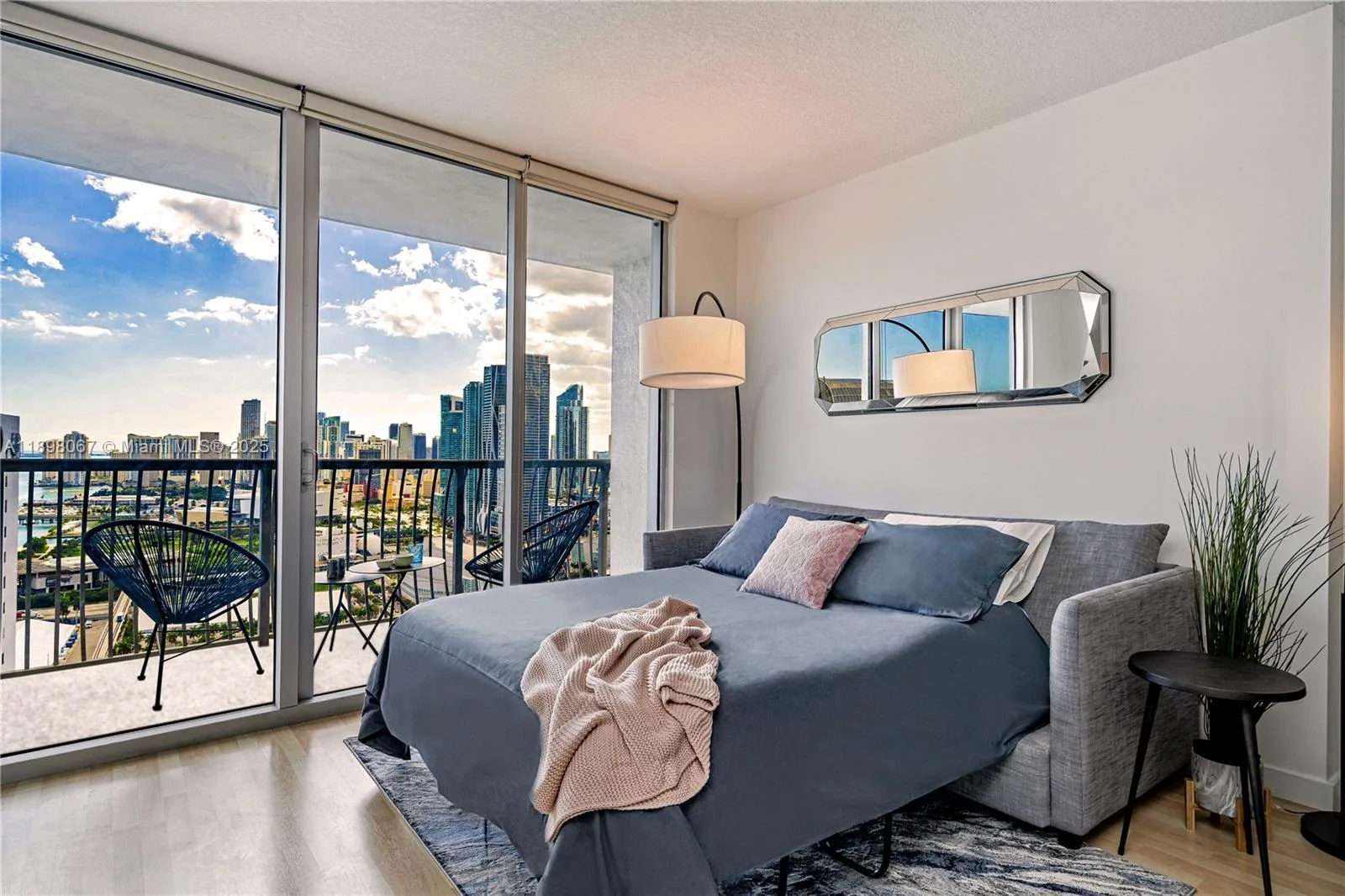 1750 N Bayshore Dr # 3906, Miami, FL 33132 photo 8