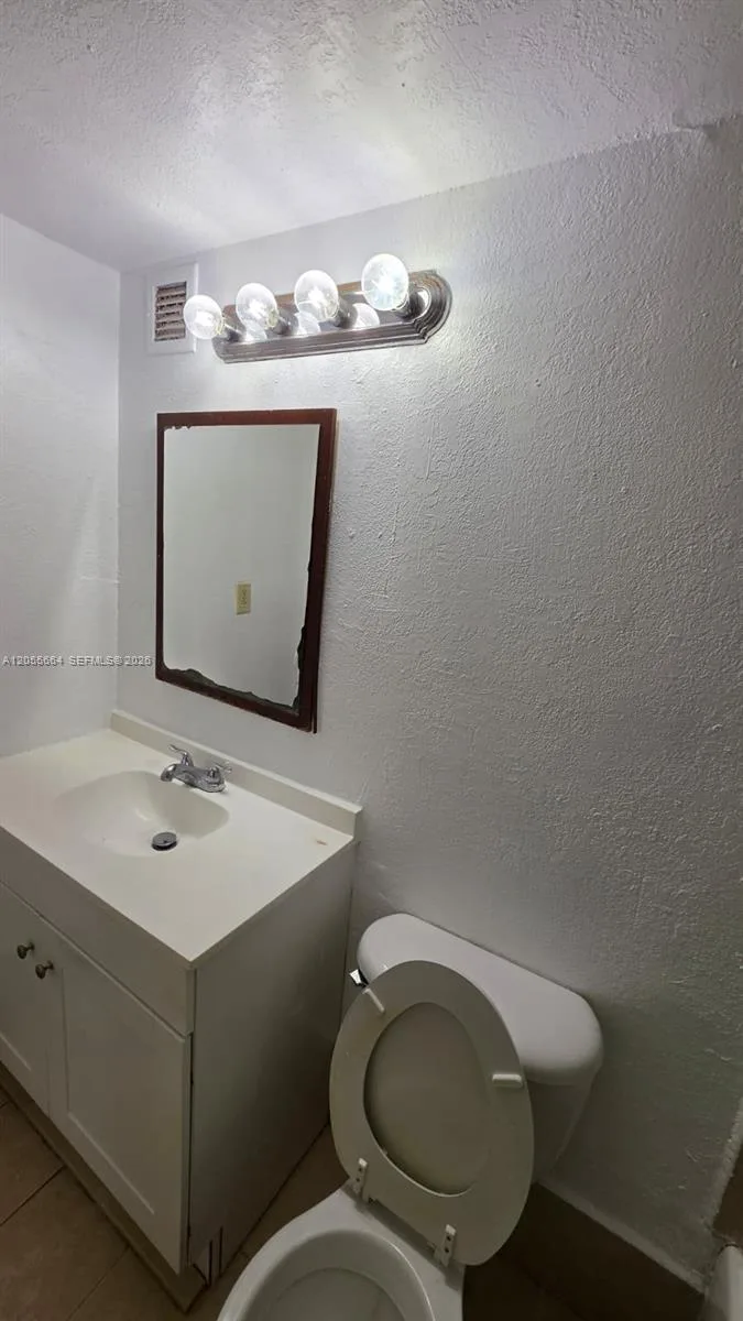 4550 NW 9th St # 308E, Miami, FL 33126 photo 11