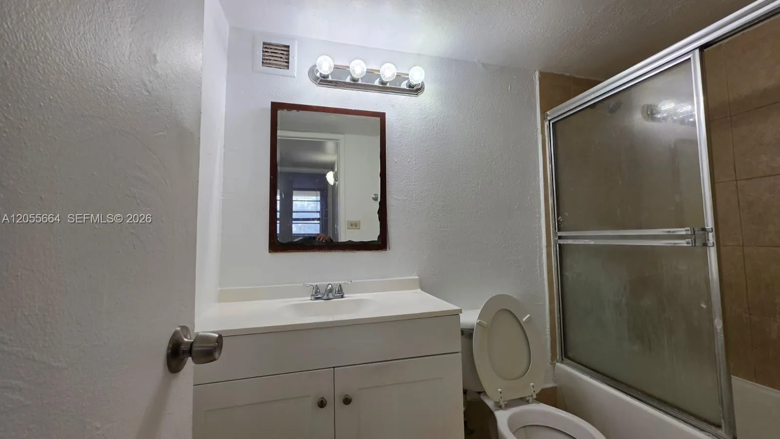 4550 NW 9th St # 308E, Miami, FL 33126 photo 12