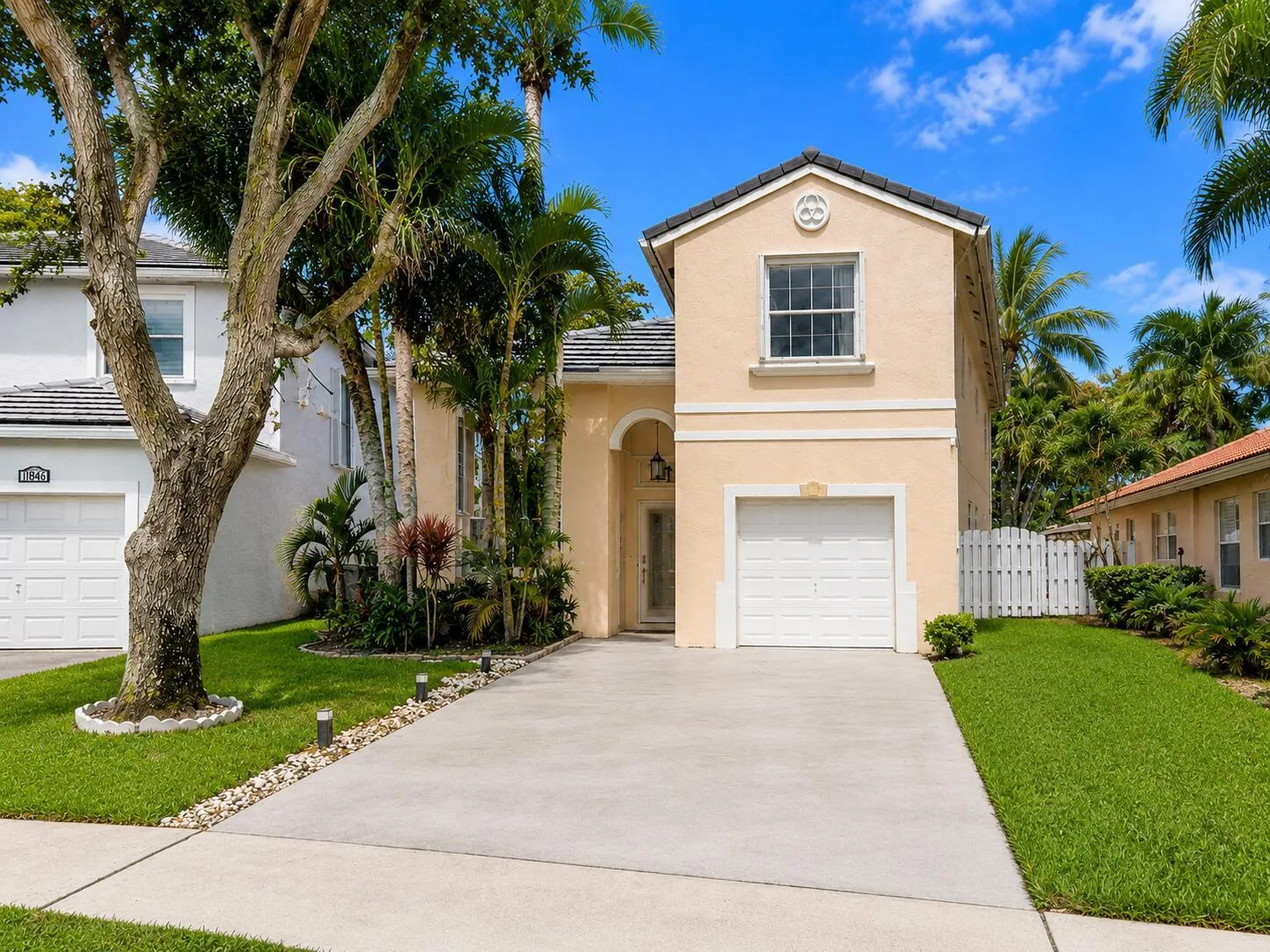 5655 La Quinta Court, Lake Worth, FL 33463 photo 3
