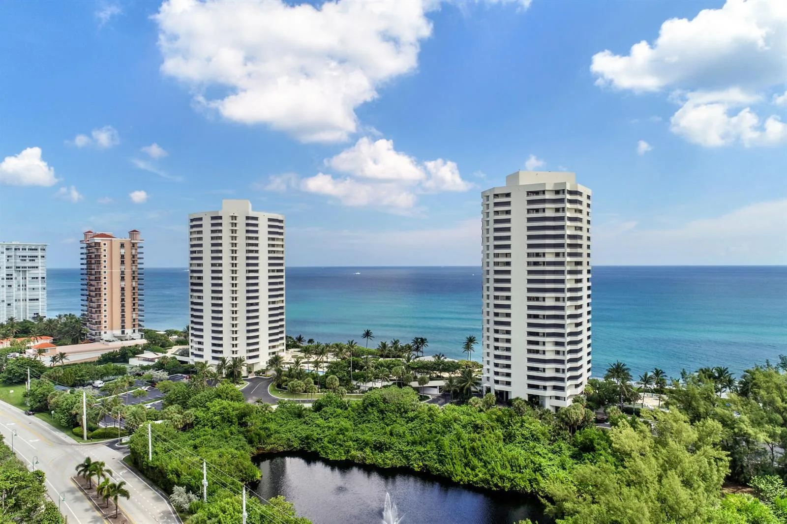 5070 N Ocean Drive # 10c, Singer Island, FL 33404