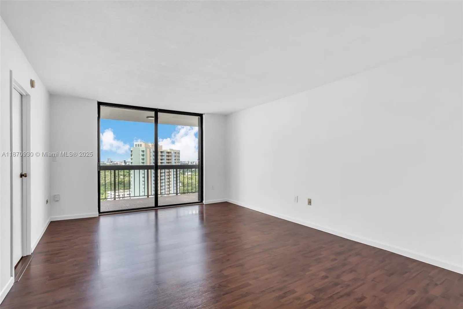 2333 Brickell Ave # 2708, Miami, FL 33129 photo 12