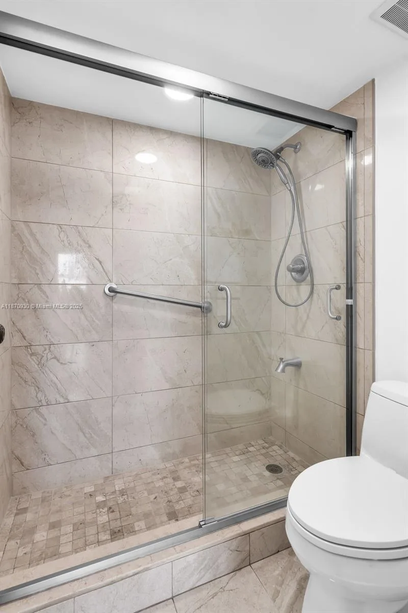 2333 Brickell Ave # 2708, Miami, FL 33129 photo 6