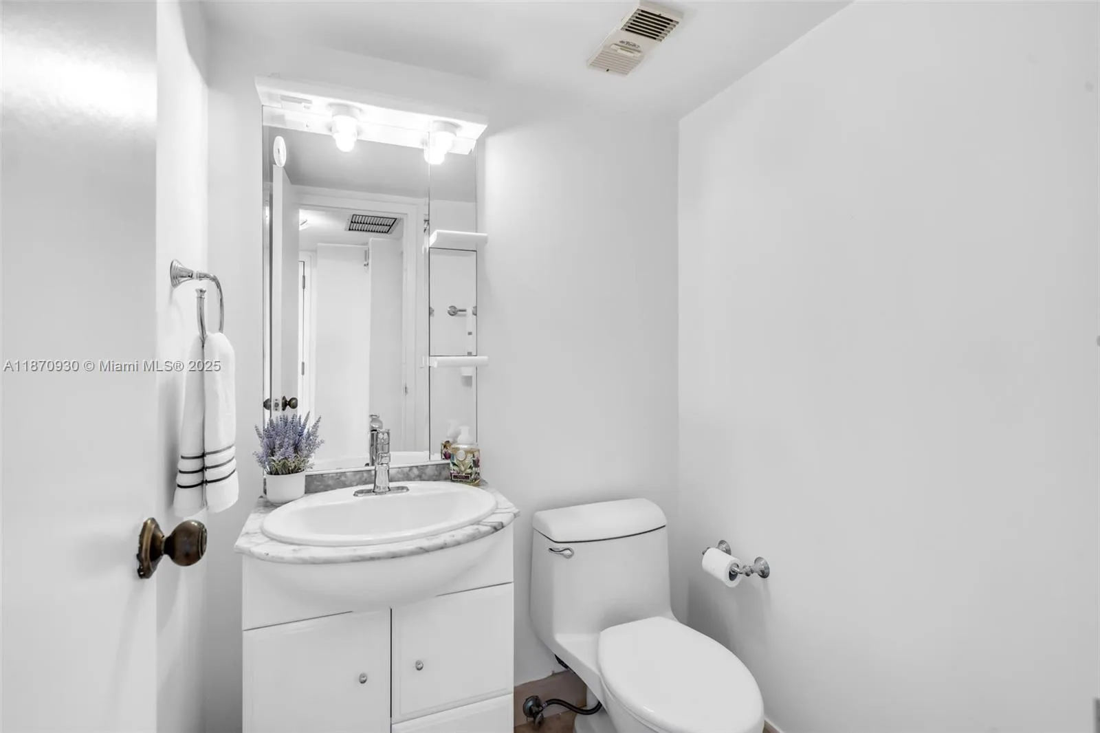 2333 Brickell Ave # 2708, Miami, FL 33129 photo 7