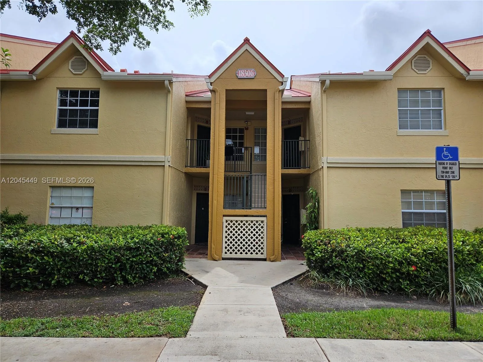 18306 NW 68th Ave # H, Hialeah, FL 33015