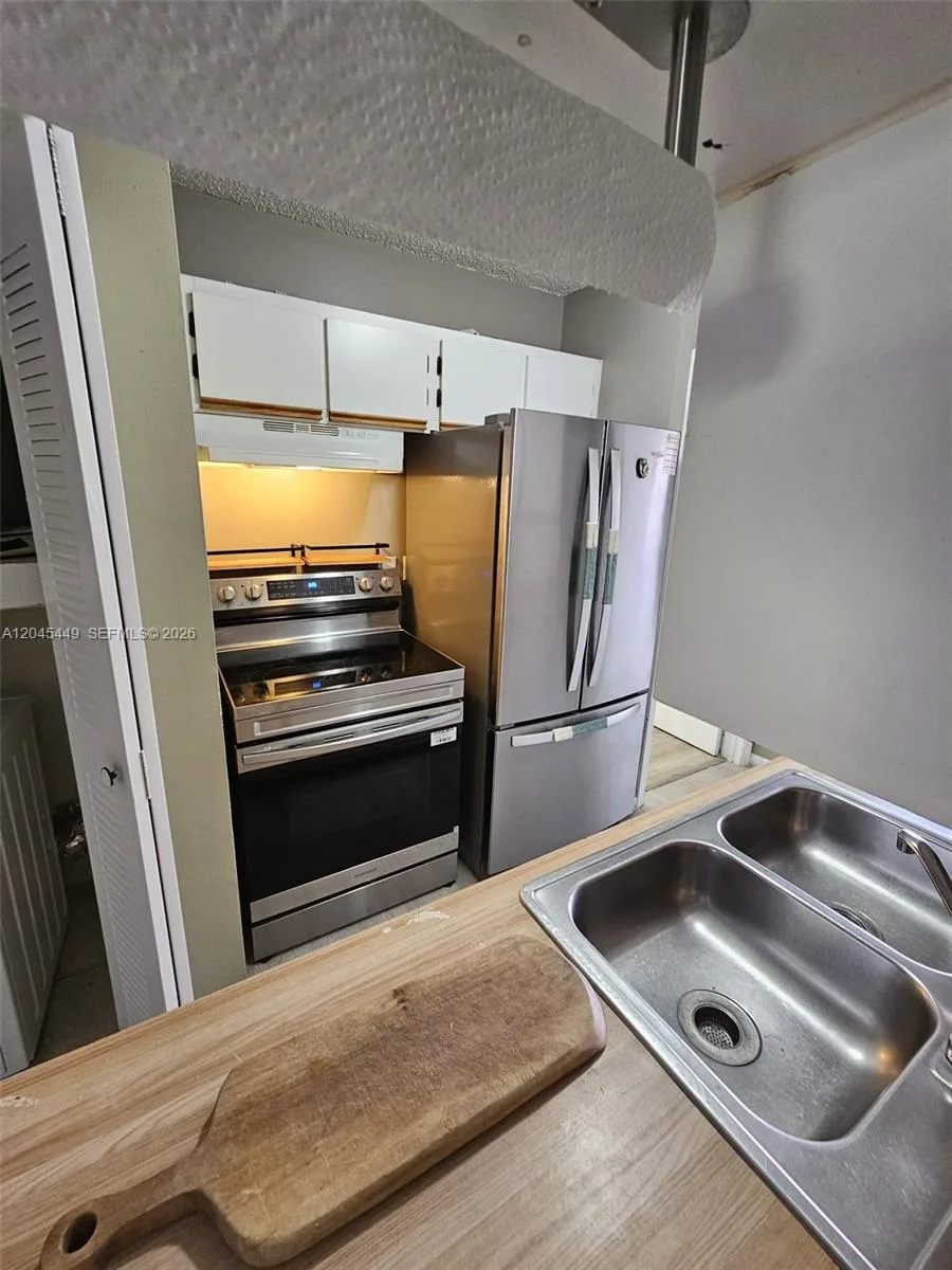 18306 NW 68th Ave # H, Hialeah, FL 33015 photo 3