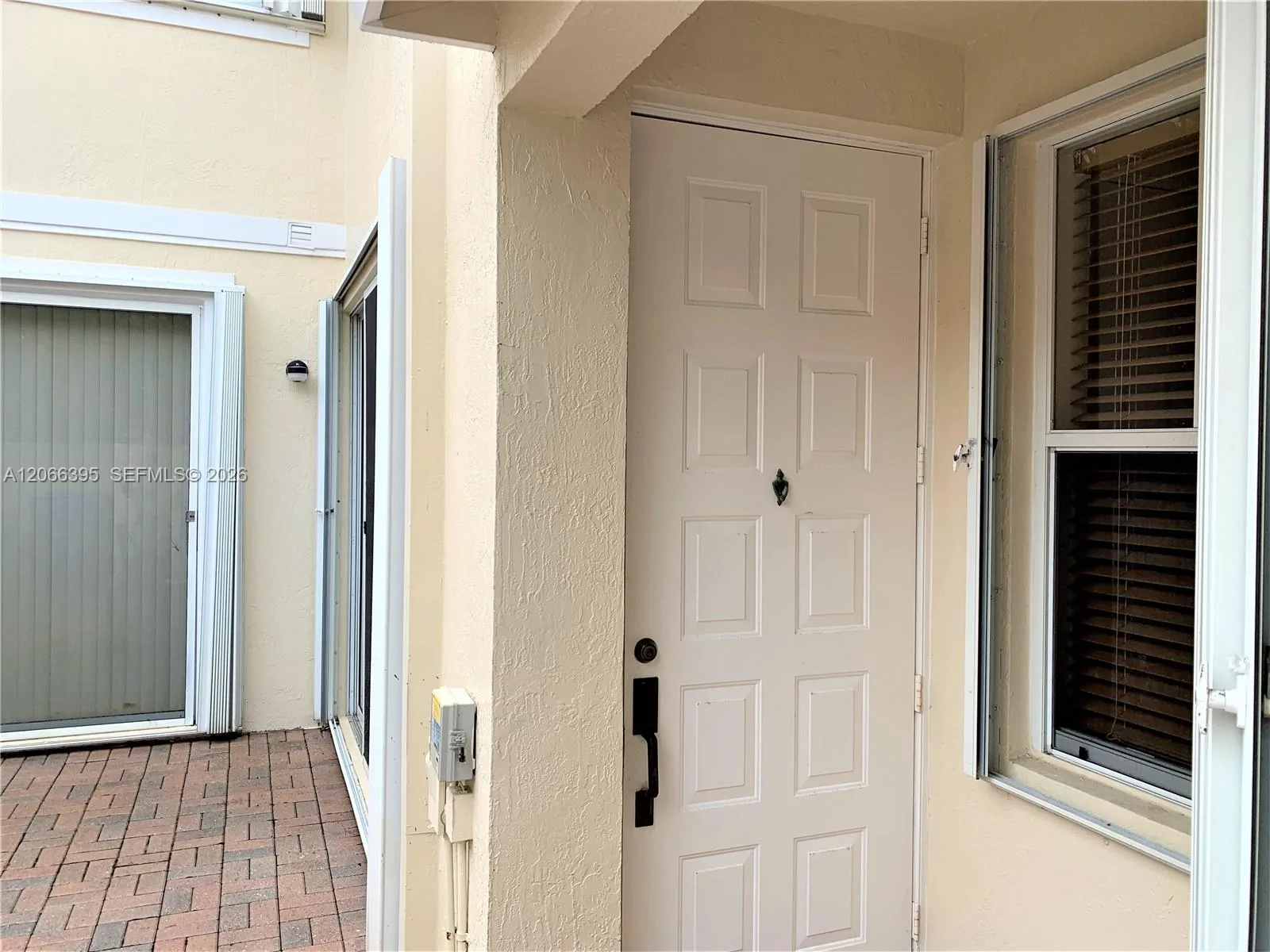 1130 Buttonwood Ln # -, Hollywood, FL 33019 photo 12
