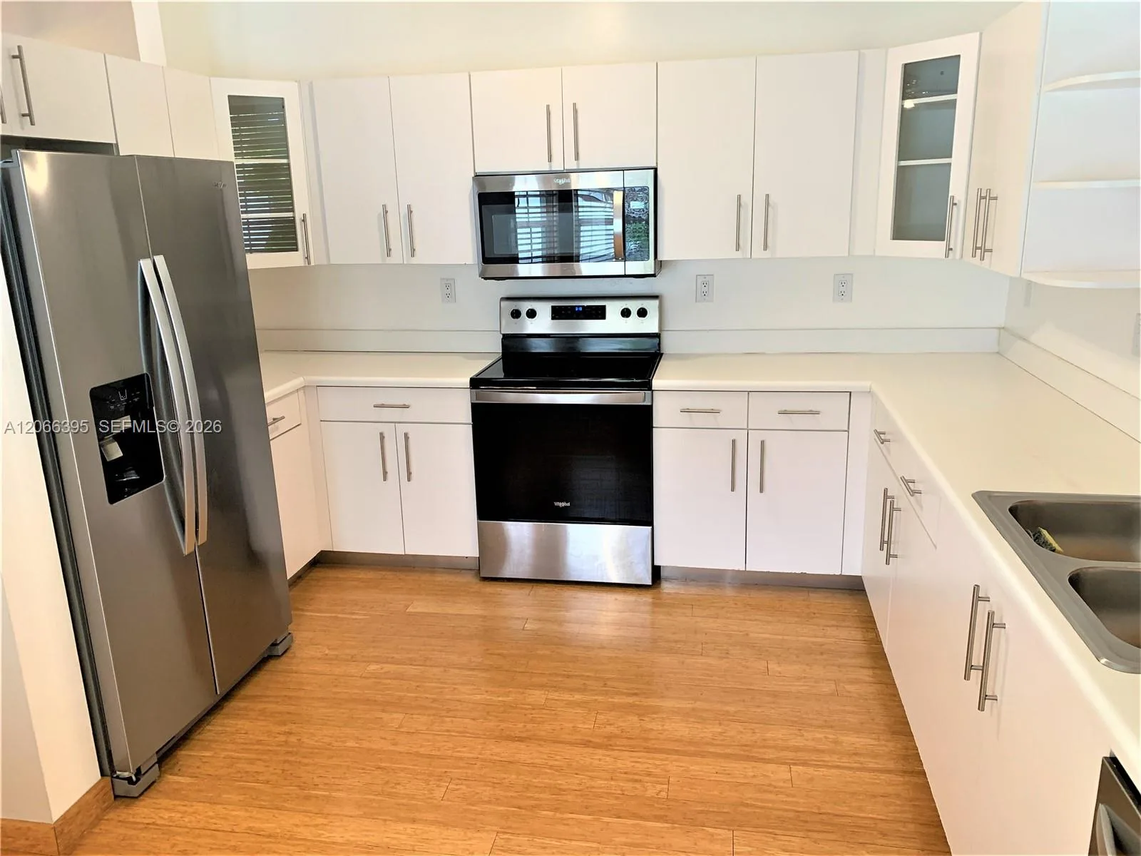 1130 Buttonwood Ln # -, Hollywood, FL 33019 photo 3