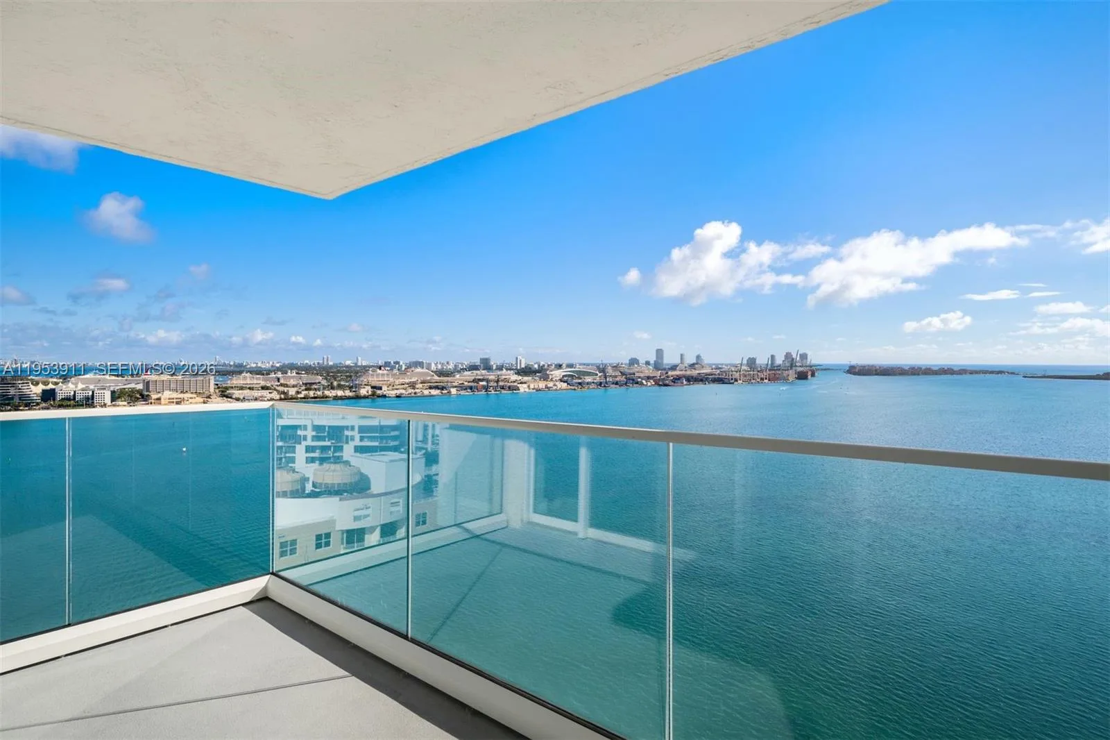 800 Claughton Island Dr # 2801, Miami, FL 33131