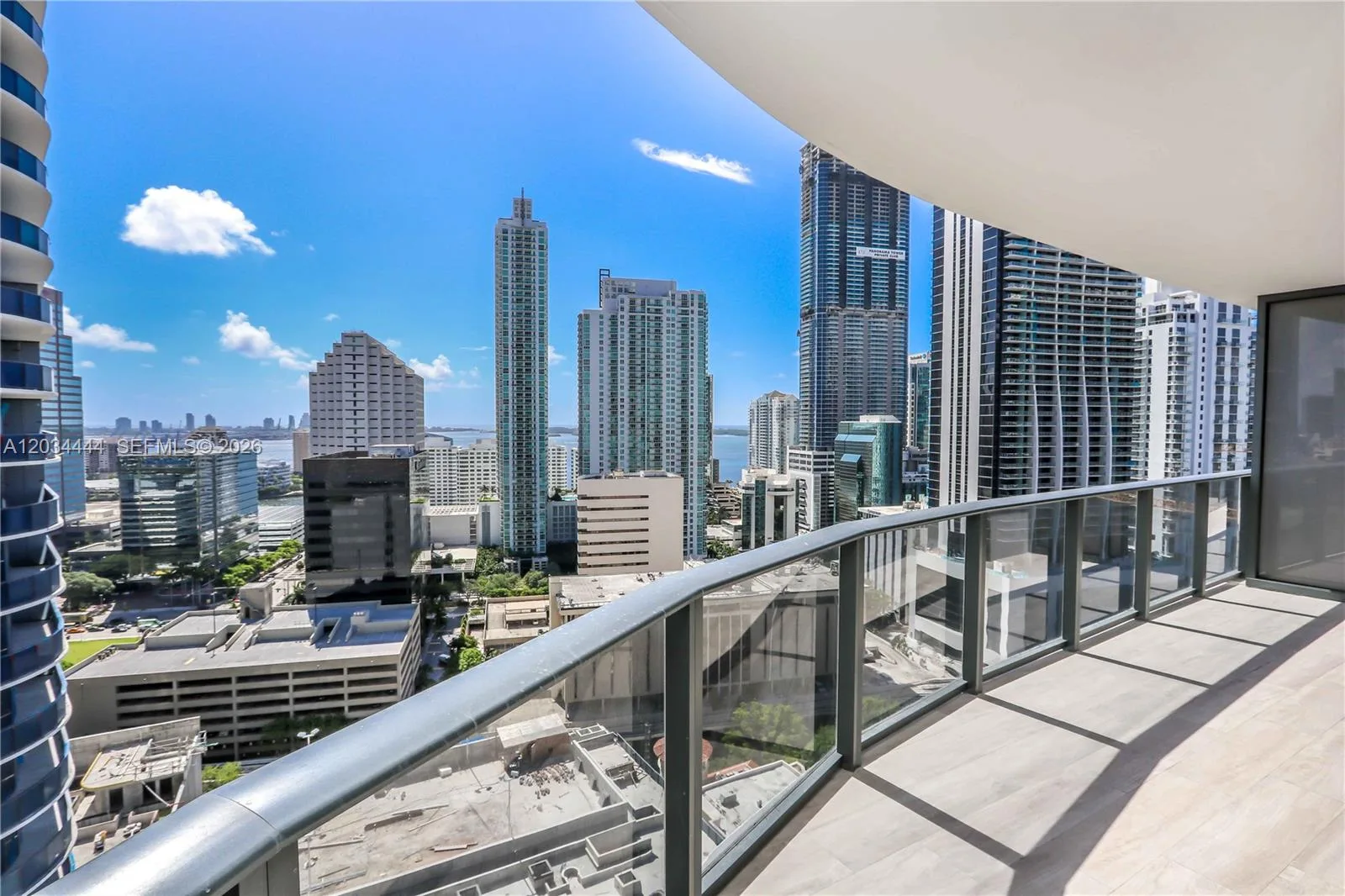 45 SW 9th St # 2201, Miami, FL 33130