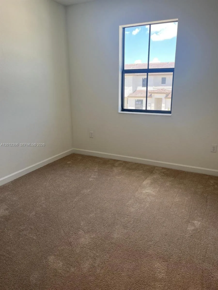 12912 SW 233rd Ter, Homestead, FL 33032 photo 8