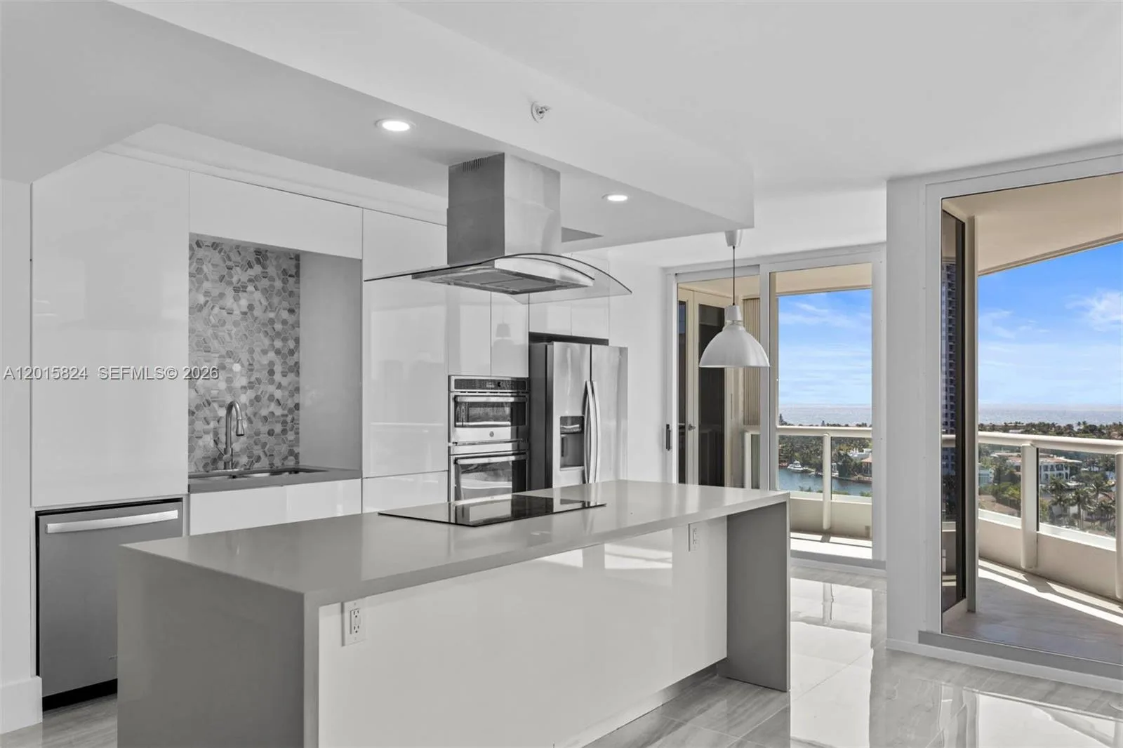 21055 Yacht Club Dr # 1409, Aventura, FL 33180 photo 3