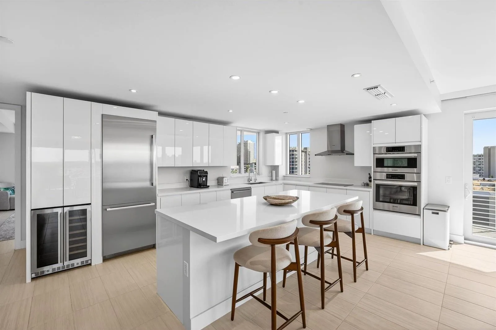 612 Bayshore Drive # 702, Fort Lauderdale, FL 33304 photo 10