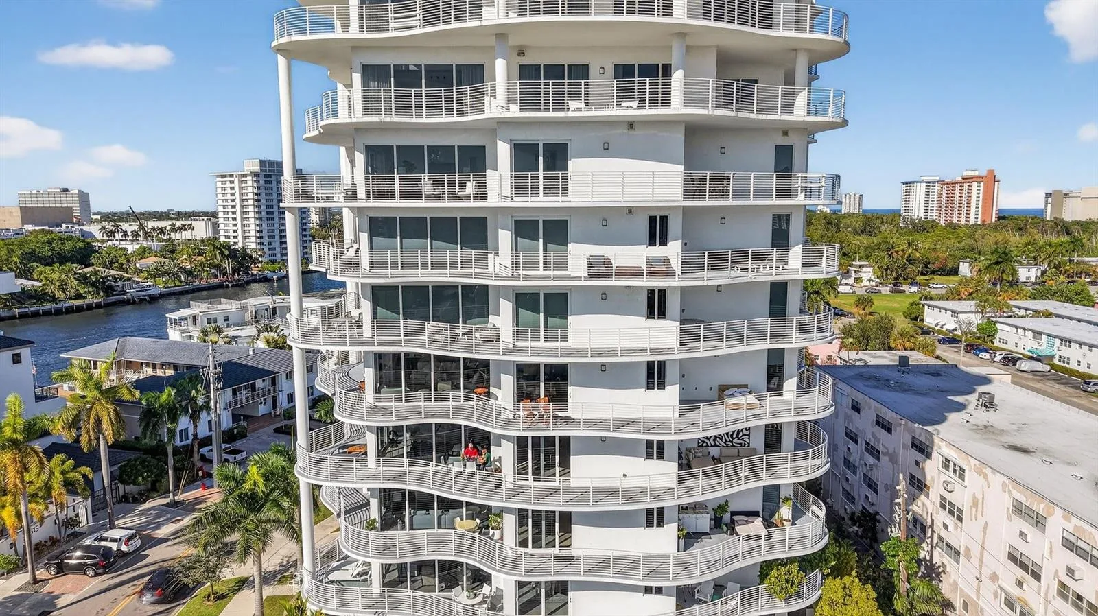612 Bayshore Drive # 702, Fort Lauderdale, FL 33304 photo 2