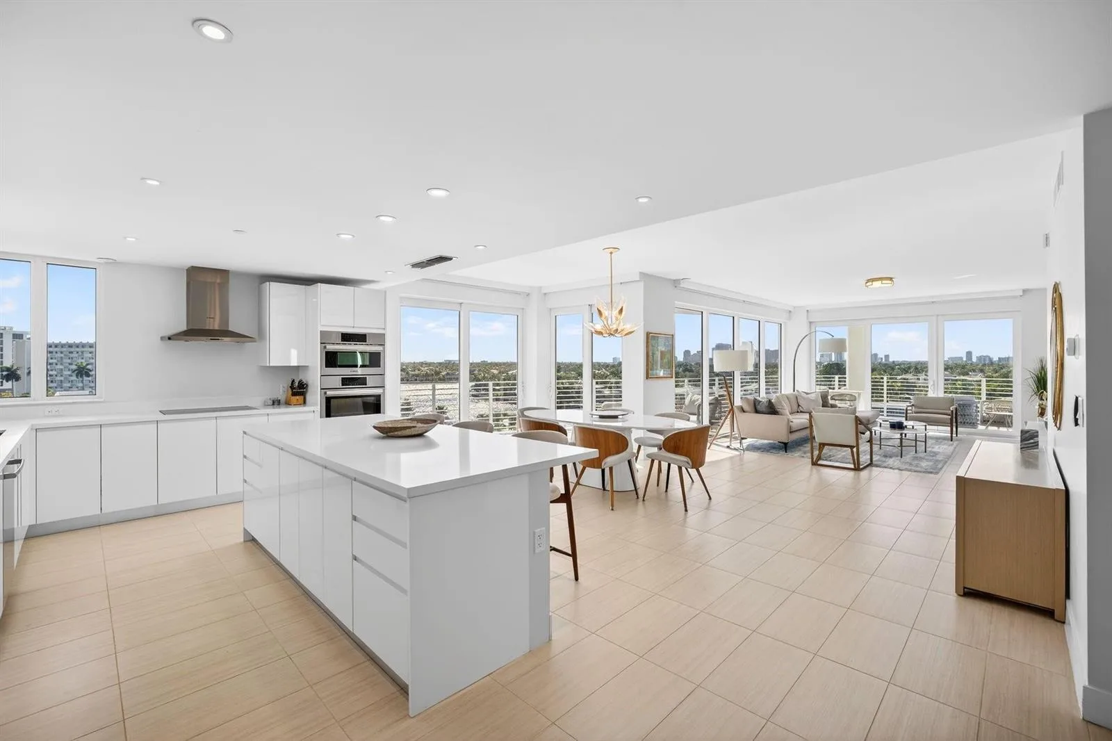 612 Bayshore Drive # 702, Fort Lauderdale, FL 33304 photo 4