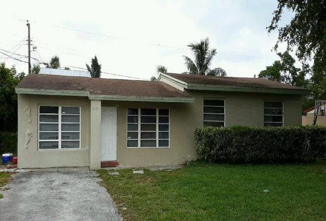 6441 SW 16th Street, Pompano Beach, FL 33068