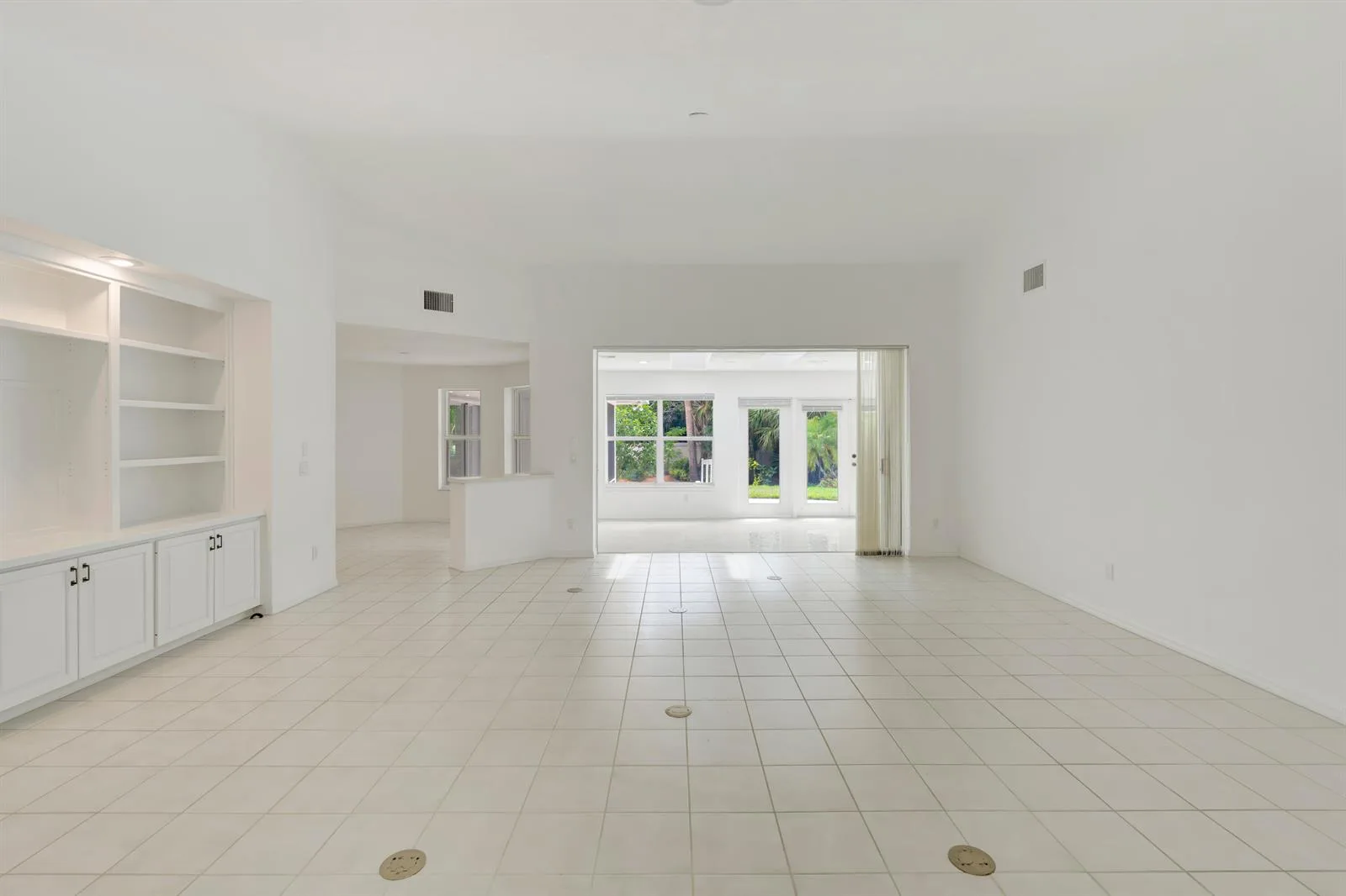 4185 SE FAIRWAY Court, Stuart, FL 34997 photo 7