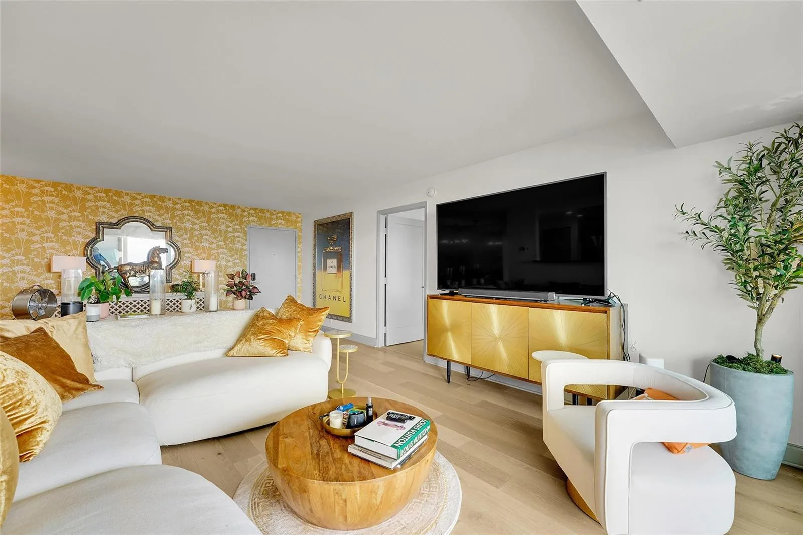 2841 N Ocean Boulevard # 1004, Fort Lauderdale, FL 33308 photo 4
