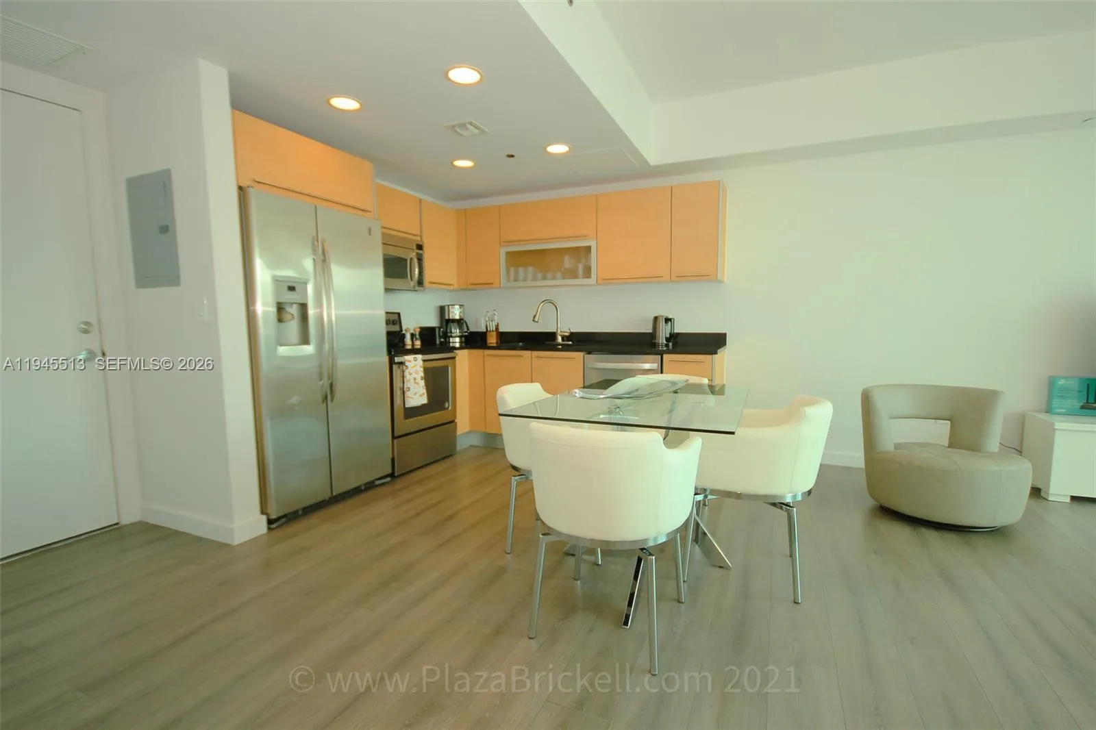 950 Brickell Bay Dr # 3609, Miami, FL 33131 photo 10